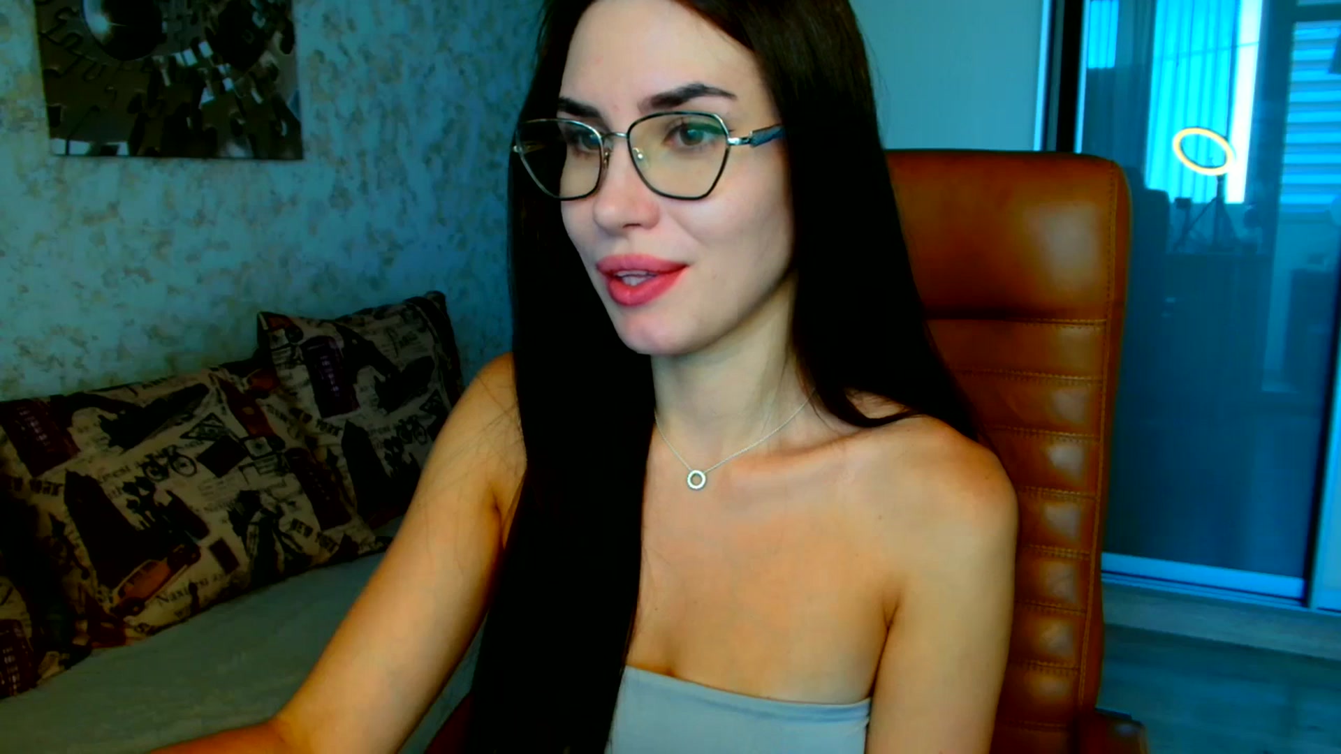 Gallery image thumbnail from CelesteNoir_'s myfreecams stream on, 08/28/2025, 08:10 image 4 of 20