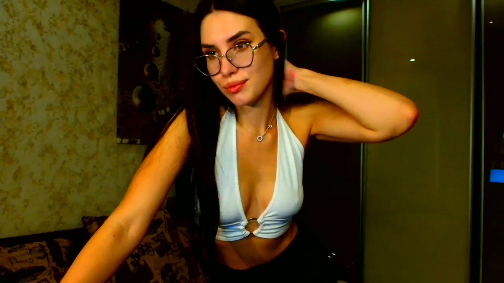 Gallery image thumbnail from CelesteNoir_'s myfreecams stream on, 09/19/2025, 21:27 image 11 of 20