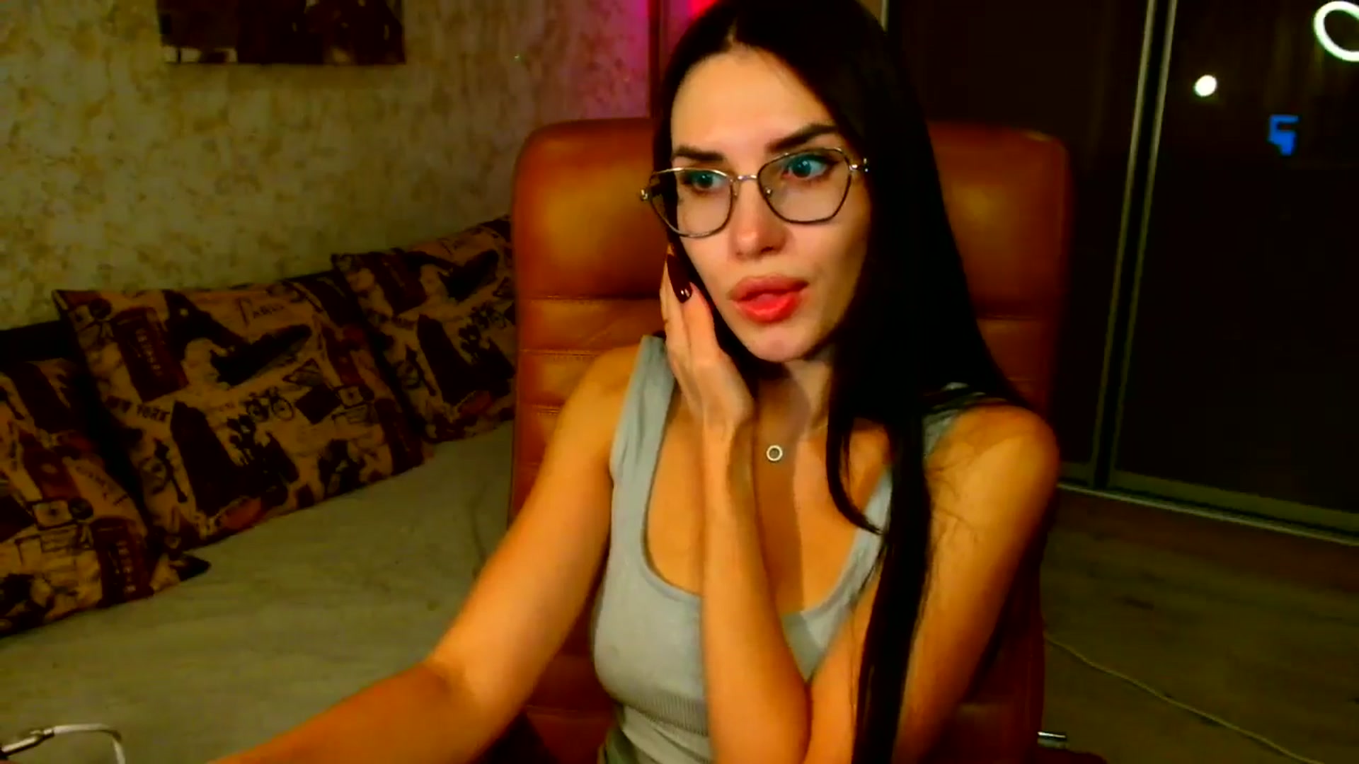 Gallery image thumbnail from CelesteNoir_'s myfreecams stream on, 09/21/2025, 23:14 image 9 of 20