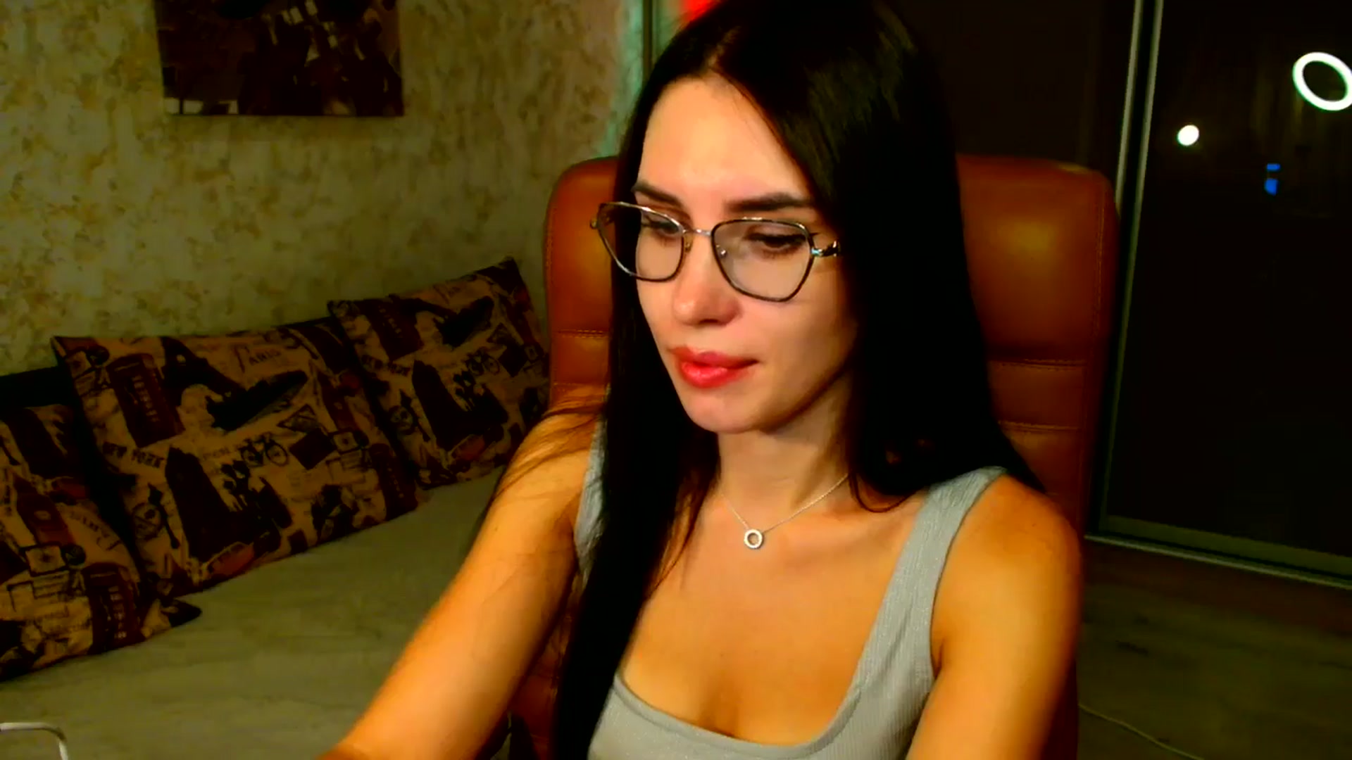 Gallery image thumbnail from CelesteNoir_'s myfreecams stream on, 09/21/2025, 23:14 image 5 of 20