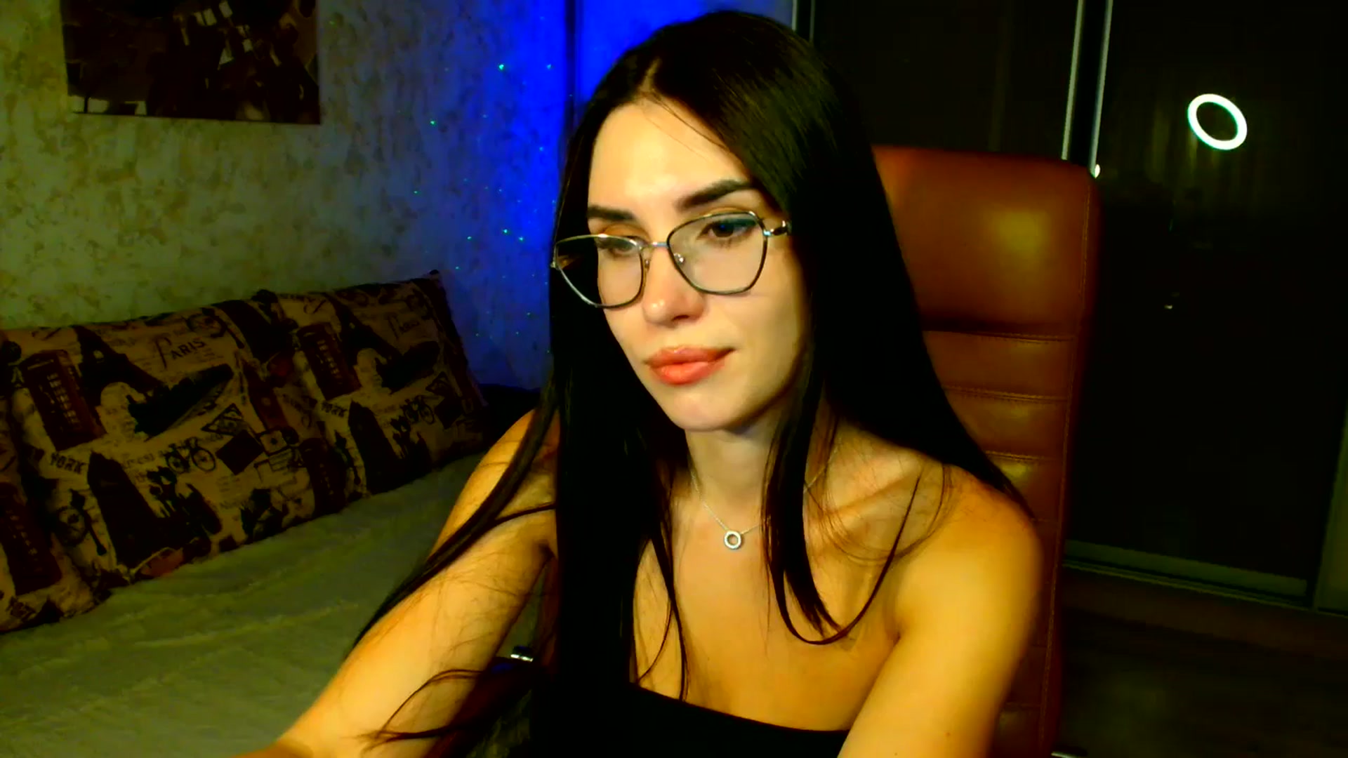 Gallery image thumbnail from CelesteNoir_'s myfreecams stream on, 09/22/2025, 20:04 image 19 of 20
