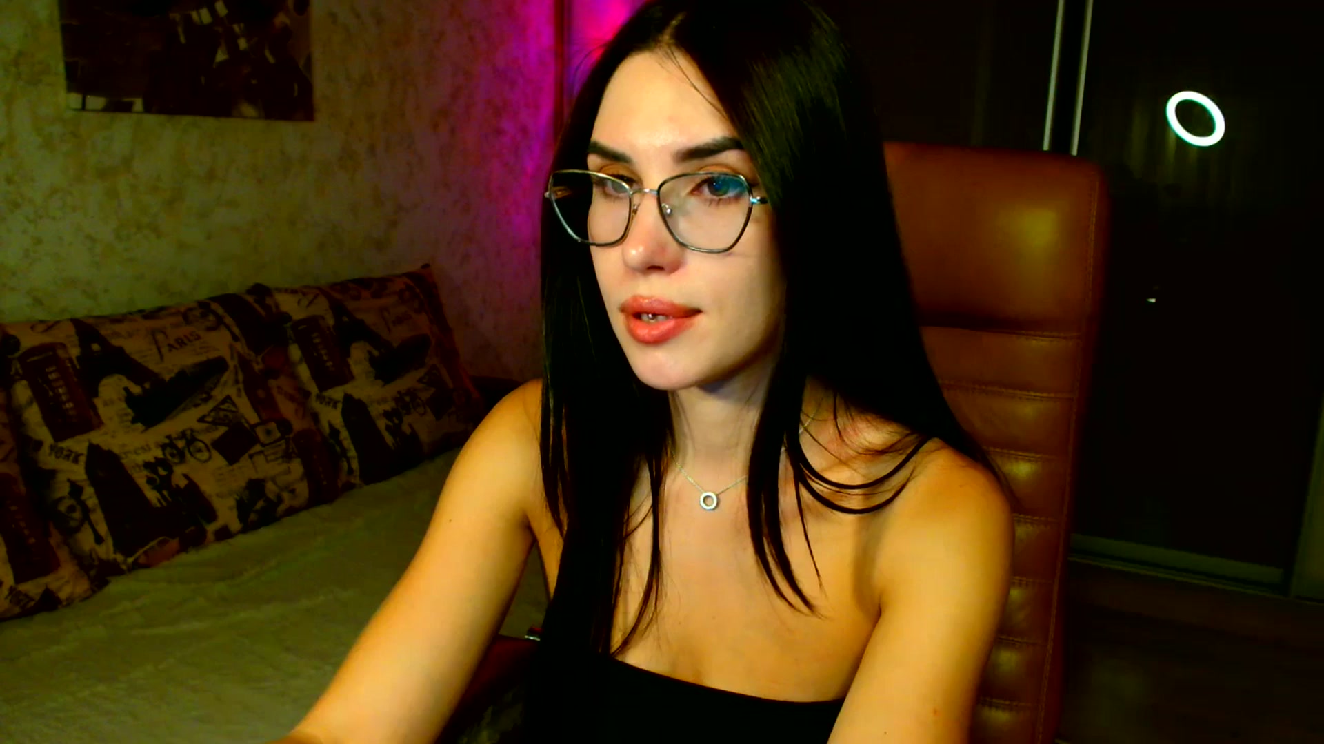 Gallery image thumbnail from CelesteNoir_'s myfreecams stream on, 09/22/2025, 20:04 image 16 of 20