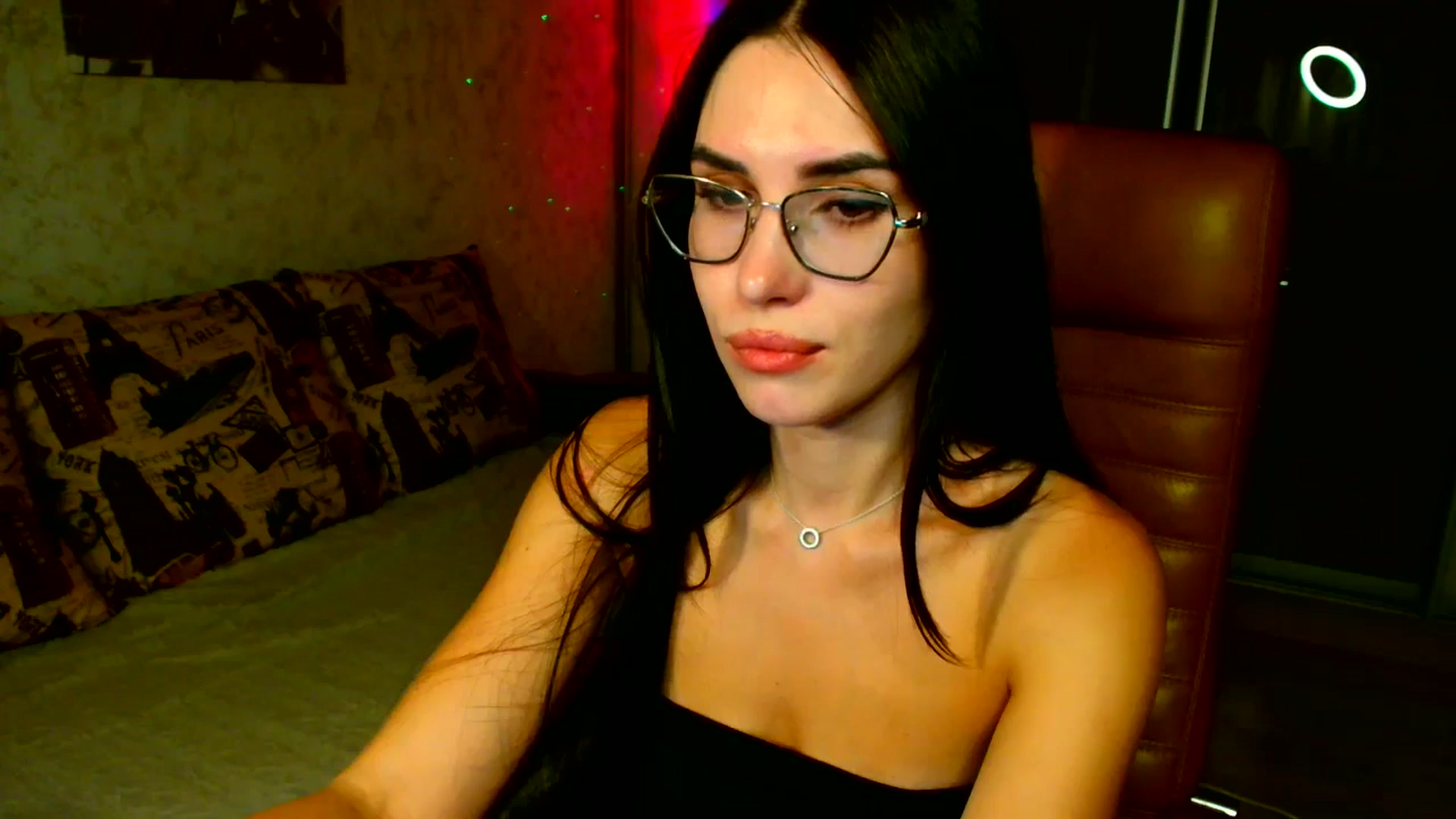 Gallery image thumbnail from CelesteNoir_'s myfreecams stream on, 09/22/2025, 20:44 image 5 of 20