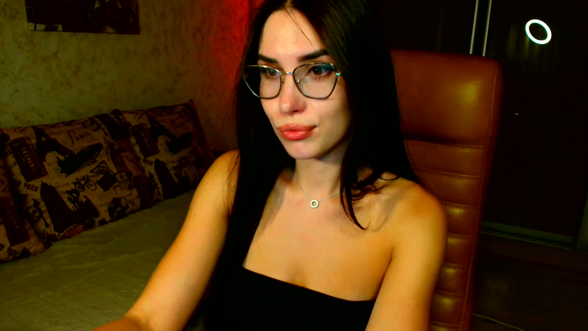 Gallery image thumbnail from CelesteNoir_'s myfreecams stream on, 09/22/2025, 20:44 image 1 of 20