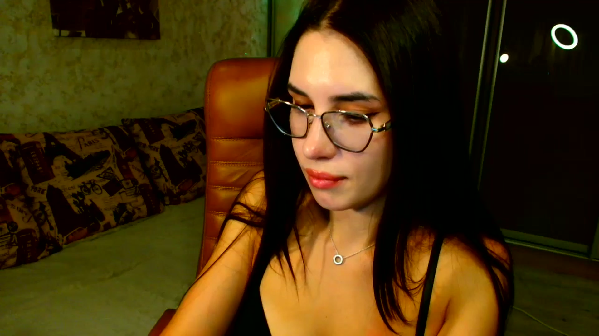 Gallery image thumbnail from CelesteNoir_'s myfreecams stream on, 09/23/2025, 20:43 image 13 of 20