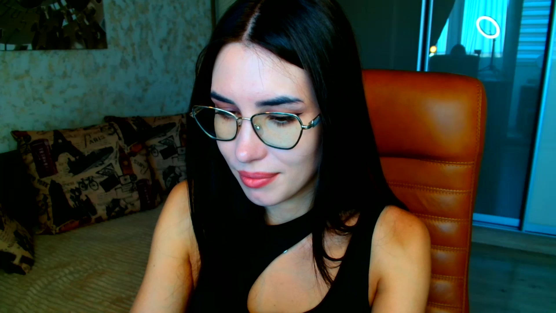 Gallery image thumbnail from CelesteNoir_'s myfreecams stream on, 09/24/2025, 11:23 image 4 of 20