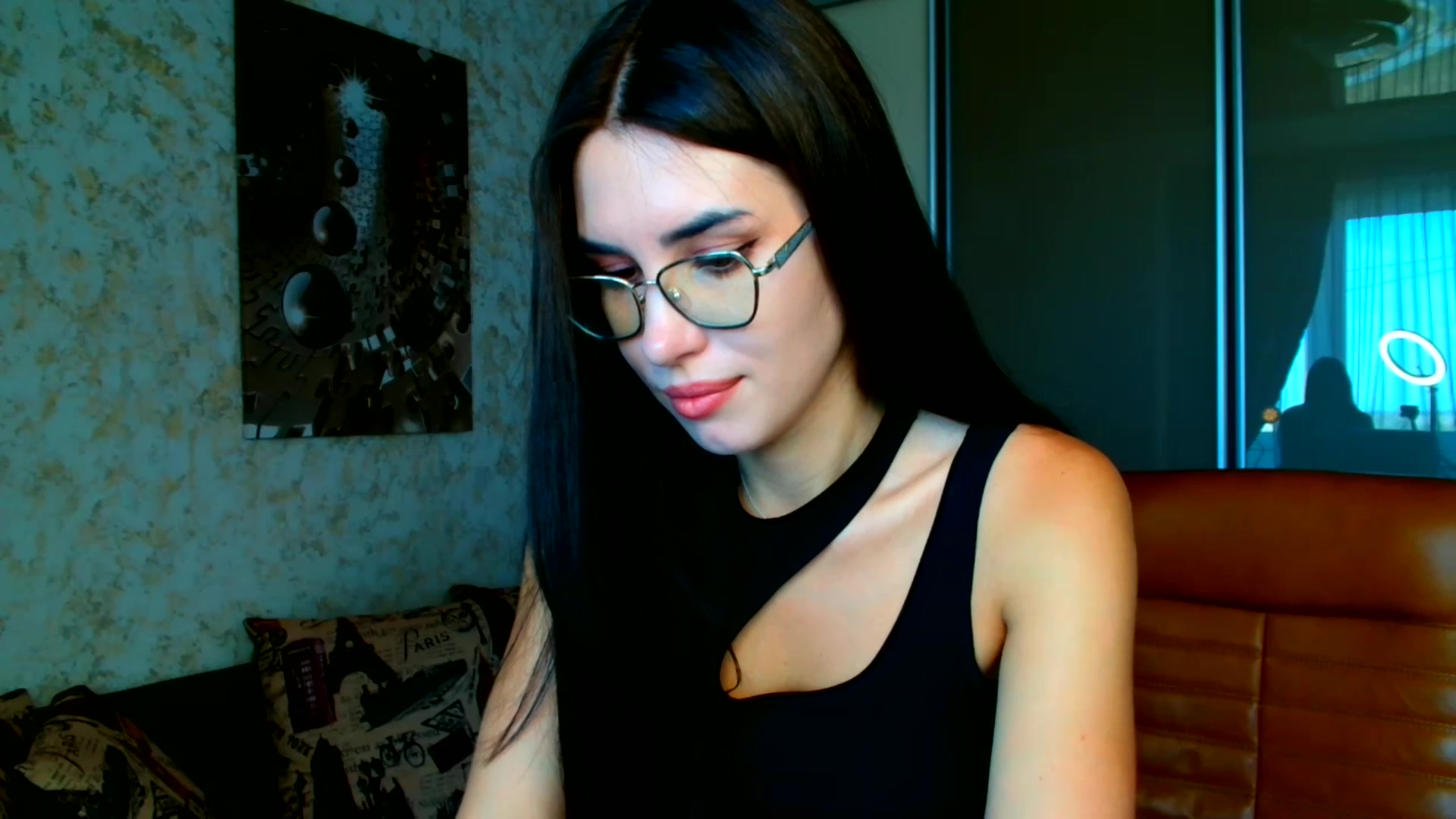 Gallery image thumbnail from CelesteNoir_'s myfreecams stream on, 09/24/2025, 11:23 image 14 of 20