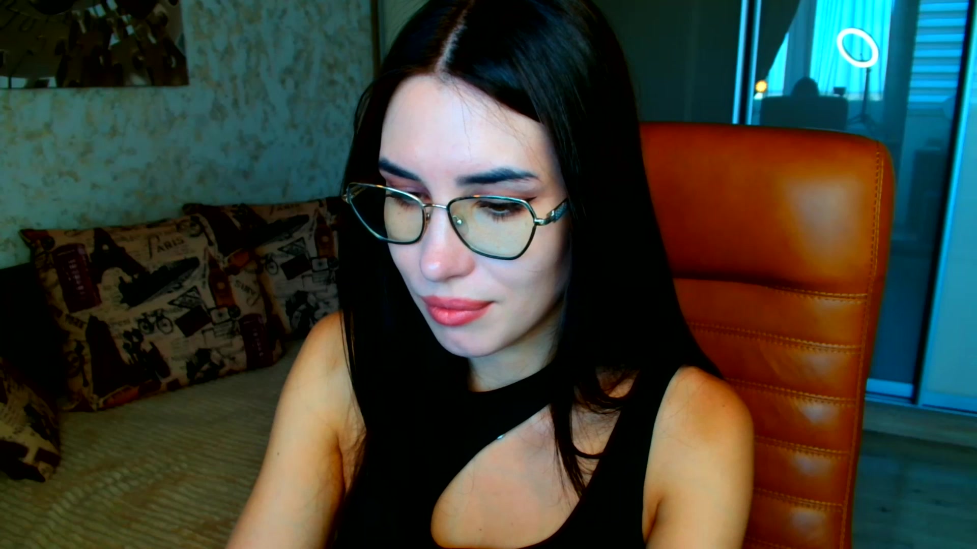 Gallery image thumbnail from CelesteNoir_'s myfreecams stream on, 09/24/2025, 11:23 image 5 of 20