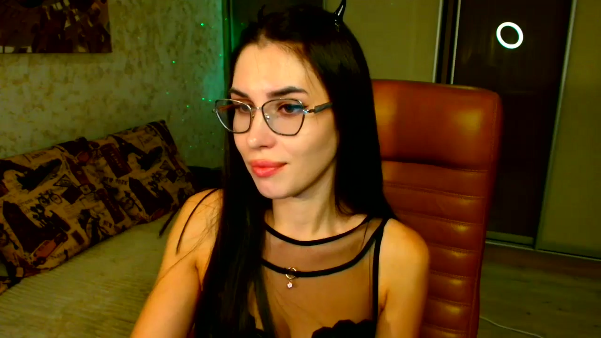 Gallery image thumbnail from CelesteNoir_'s myfreecams stream on, 09/29/2025, 24:00 image 10 of 20