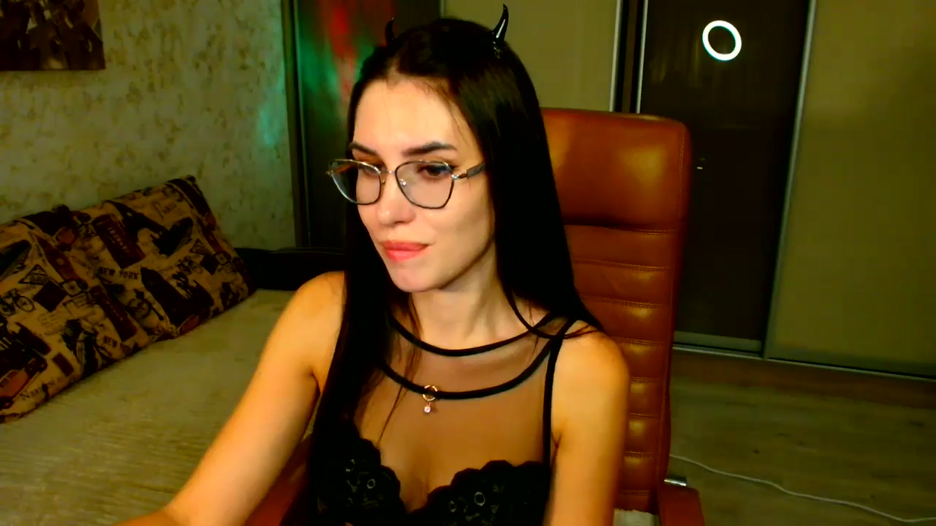 Gallery image thumbnail from CelesteNoir_'s myfreecams stream on, 09/29/2025, 24:00 image 20 of 20