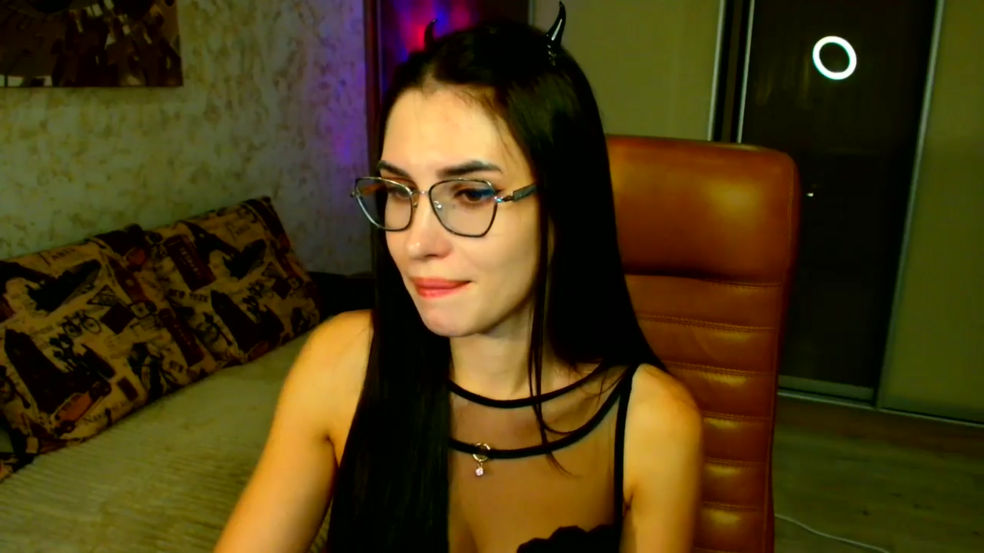 Gallery image thumbnail from CelesteNoir_'s myfreecams stream on, 09/29/2025, 24:00 image 6 of 20