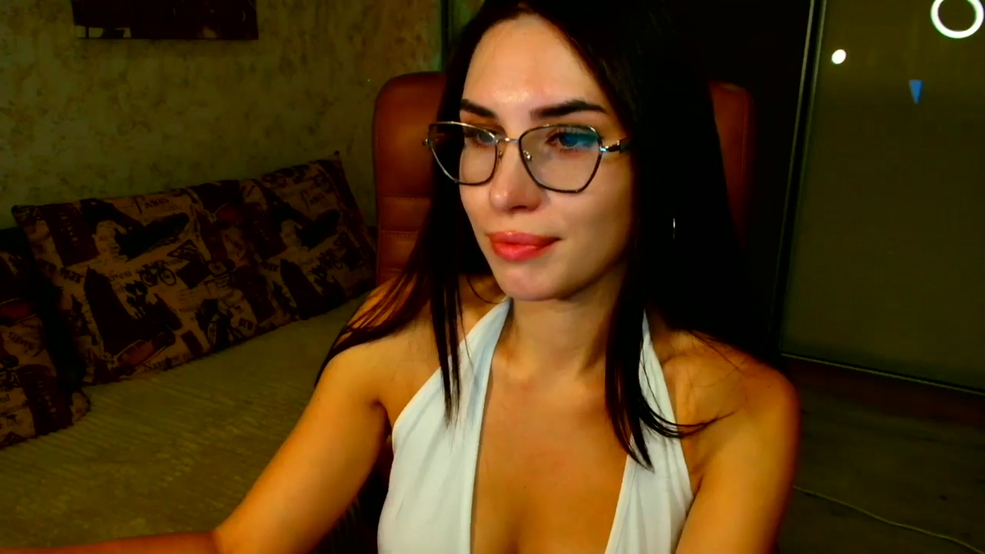 Gallery image thumbnail from CelesteNoir_'s myfreecams stream on, 09/29/2025, 16:58 image 2 of 20