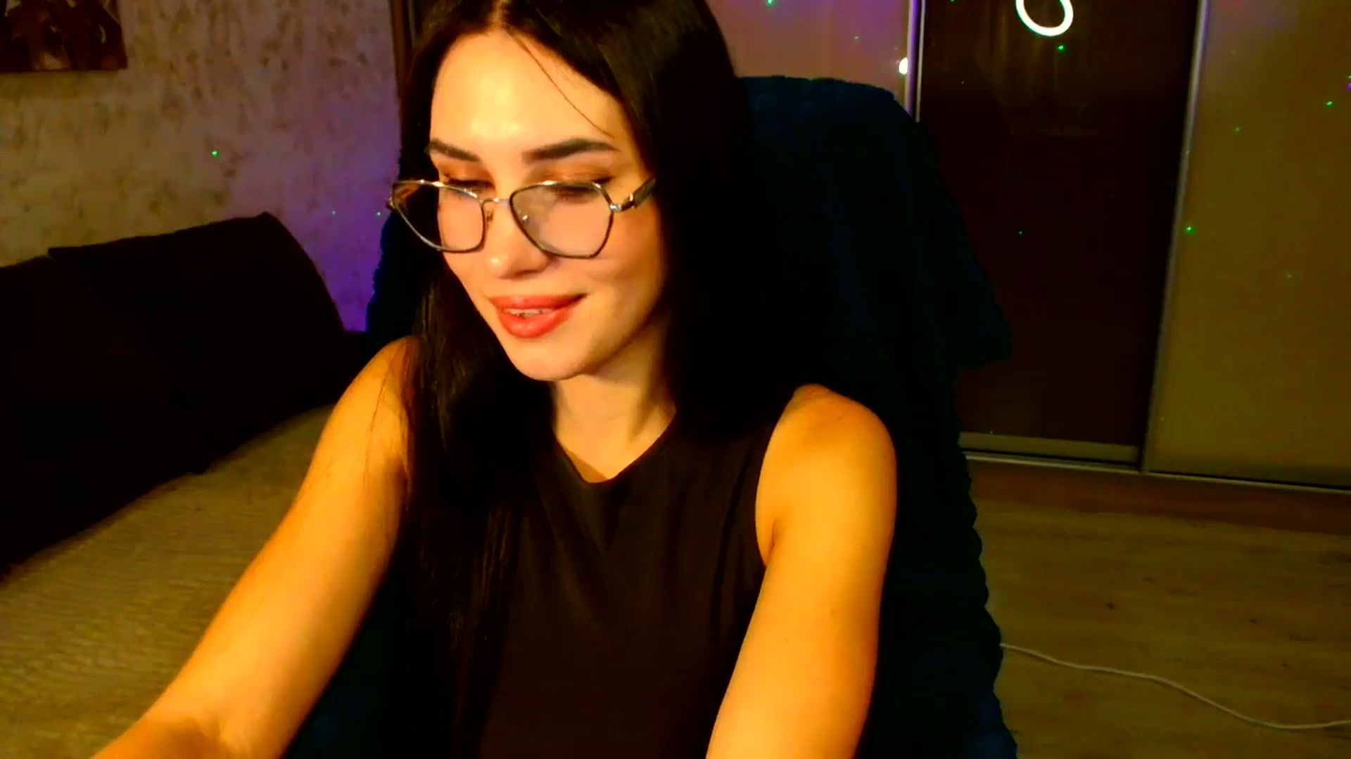 Gallery image thumbnail from CelesteNoir_'s myfreecams stream on, 10/02/2025, 18:53 image 9 of 20