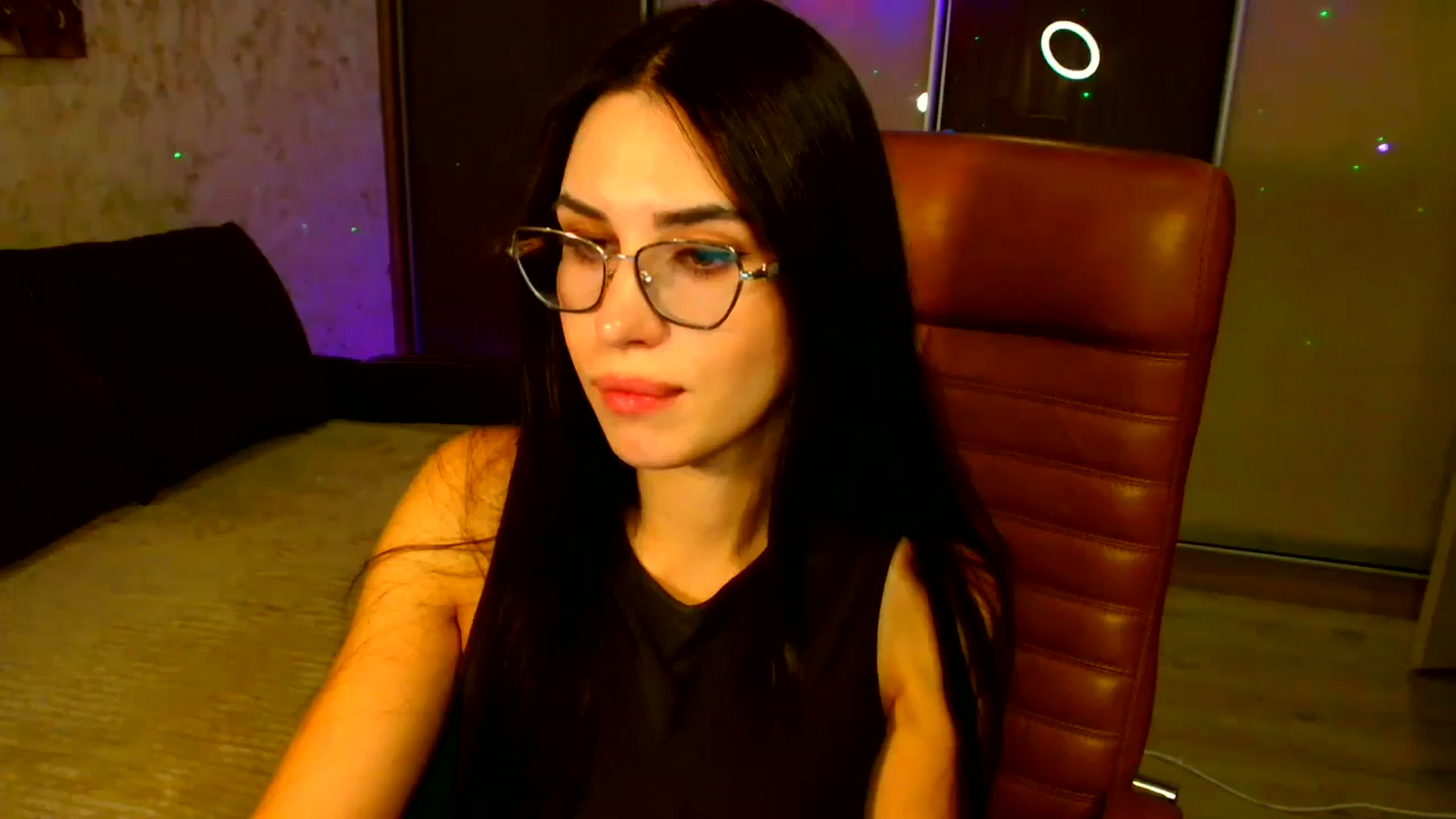 Gallery image thumbnail from CelesteNoir_'s myfreecams stream on, 10/02/2025, 20:40 image 19 of 20