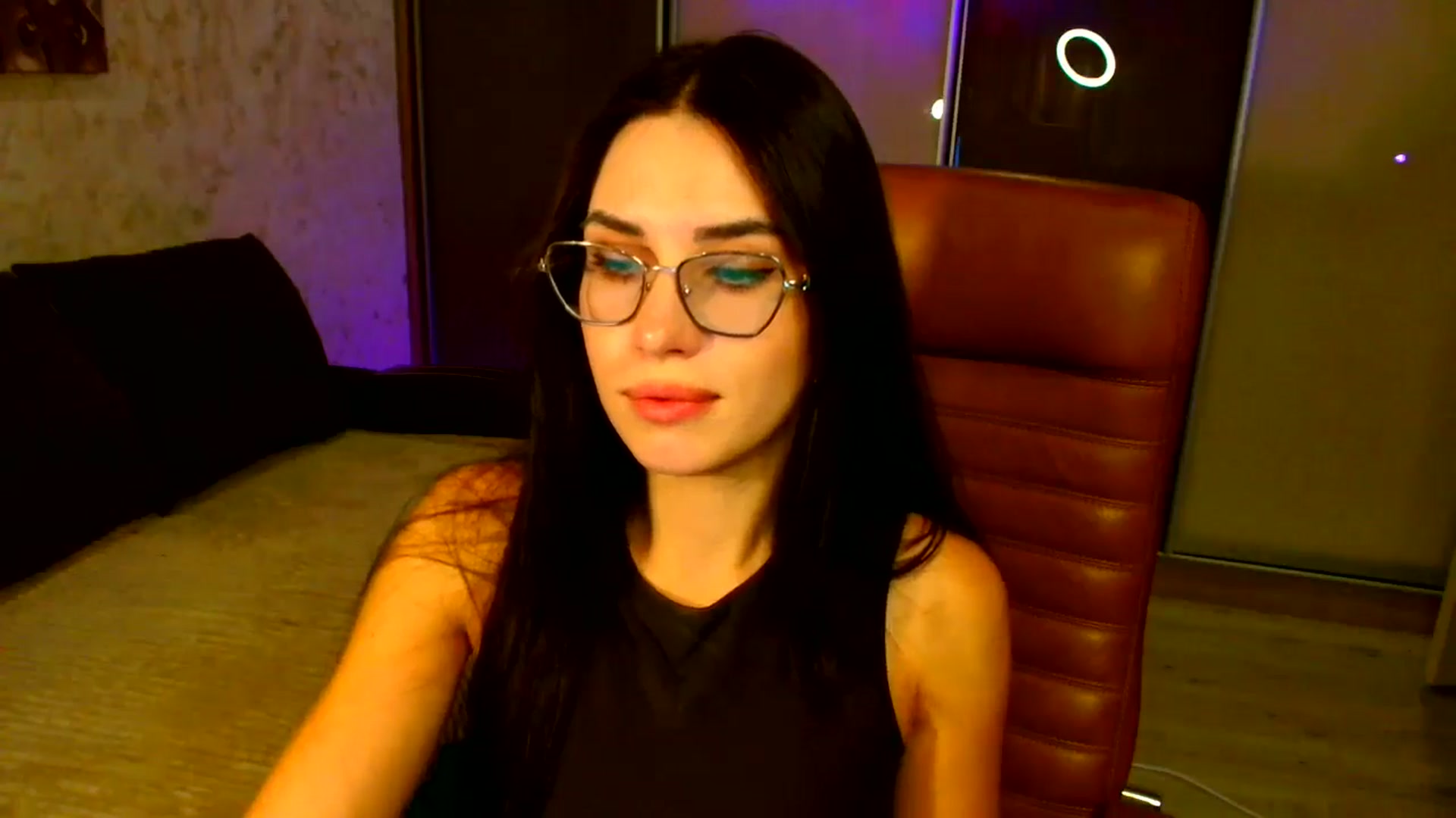Gallery image thumbnail from CelesteNoir_'s myfreecams stream on, 10/02/2025, 20:40 image 14 of 20
