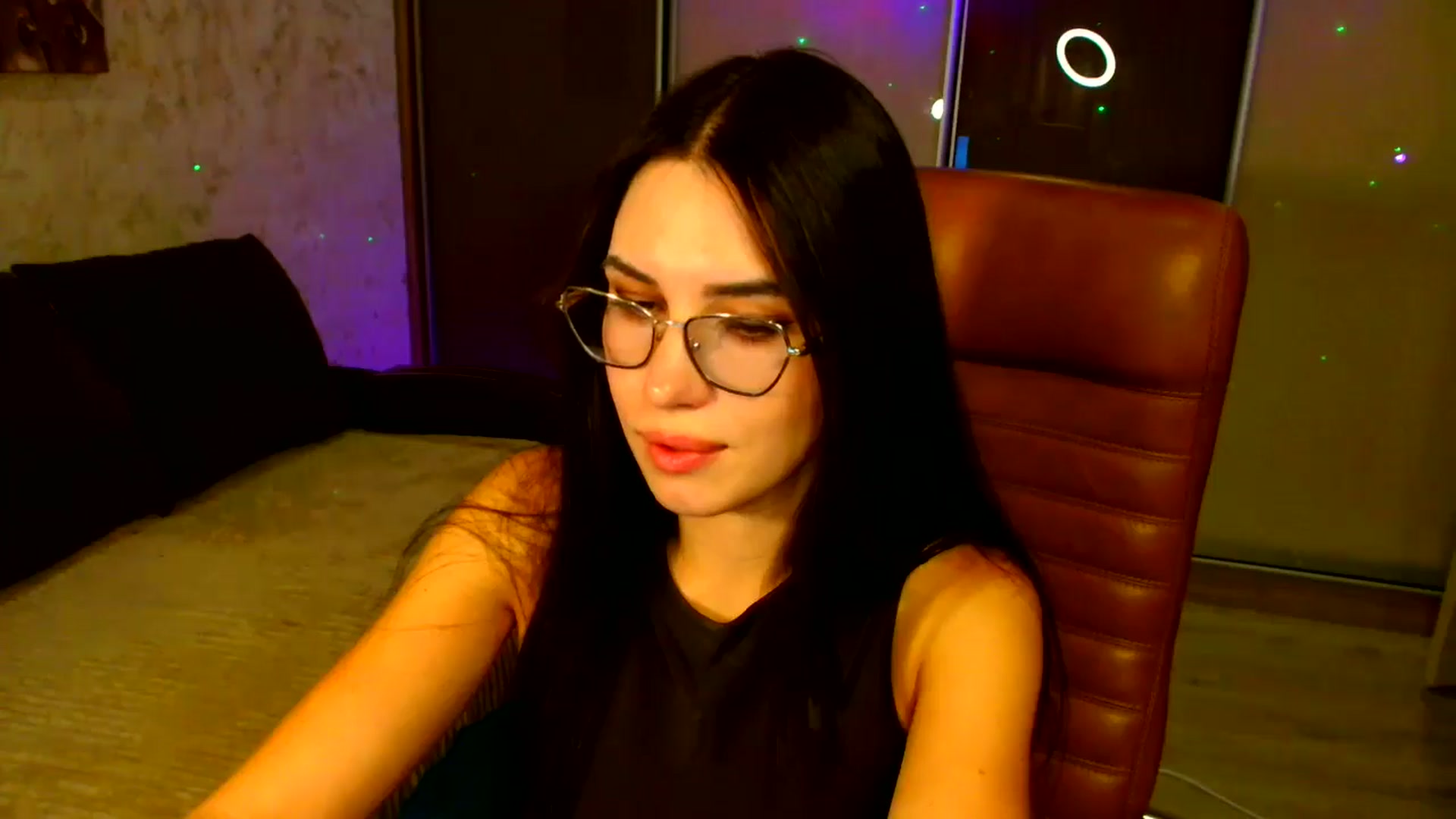 Gallery image thumbnail from CelesteNoir_'s myfreecams stream on, 10/02/2025, 20:40 image 16 of 20