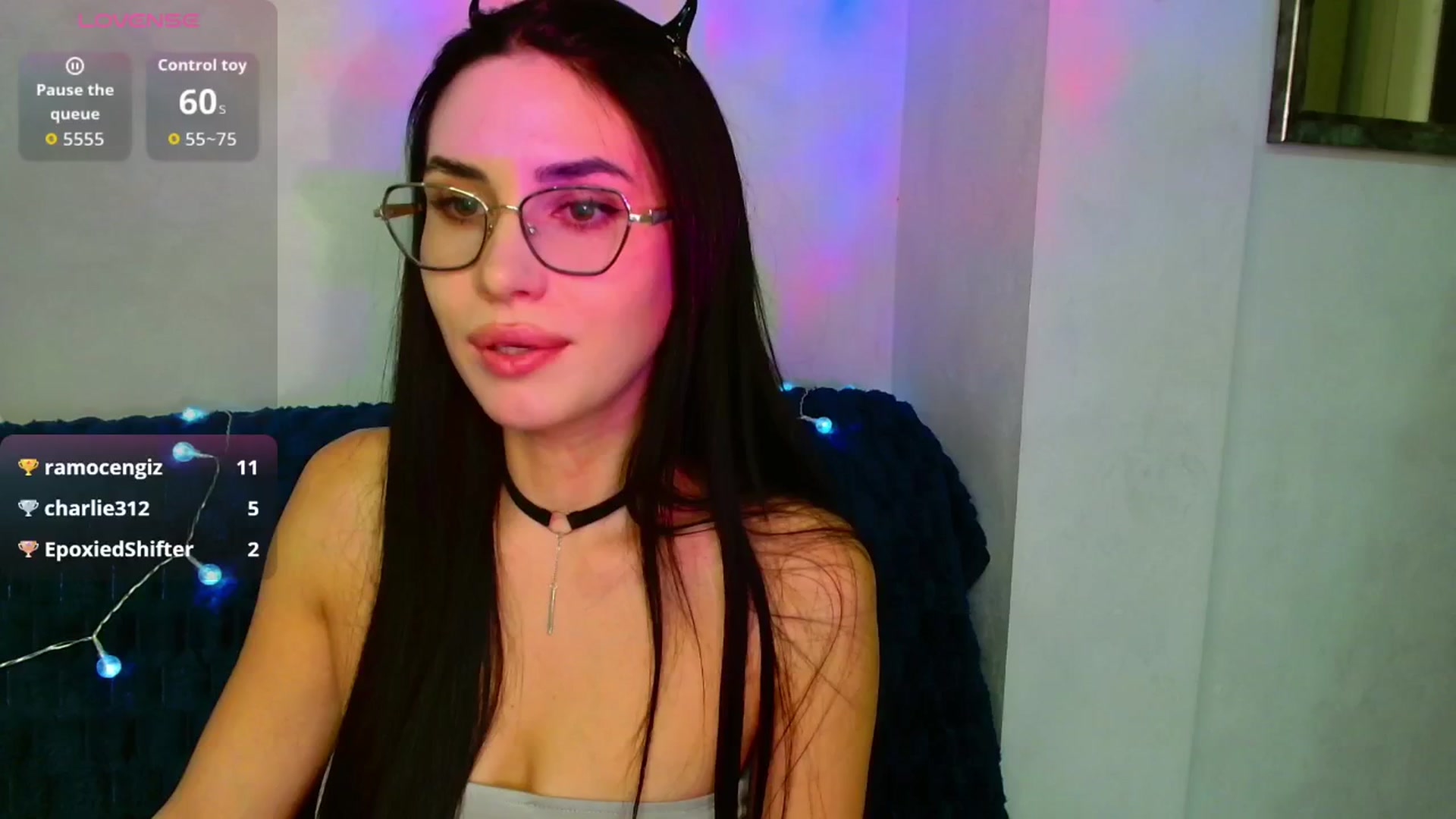 Gallery image thumbnail from CelesteNoir_'s myfreecams stream on, 10/19/2025, 20:49 image 12 of 20