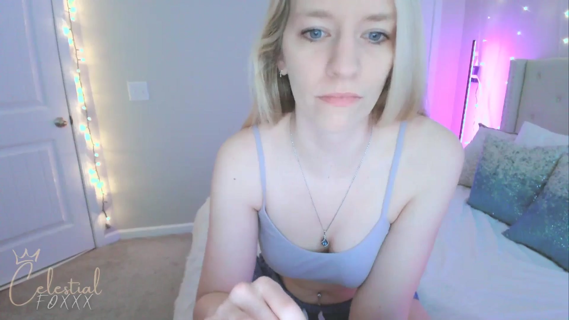 Gallery image thumbnail from CelestialFox's myfreecams stream on, 05/14/2025, 15:52 image 3 of 20
