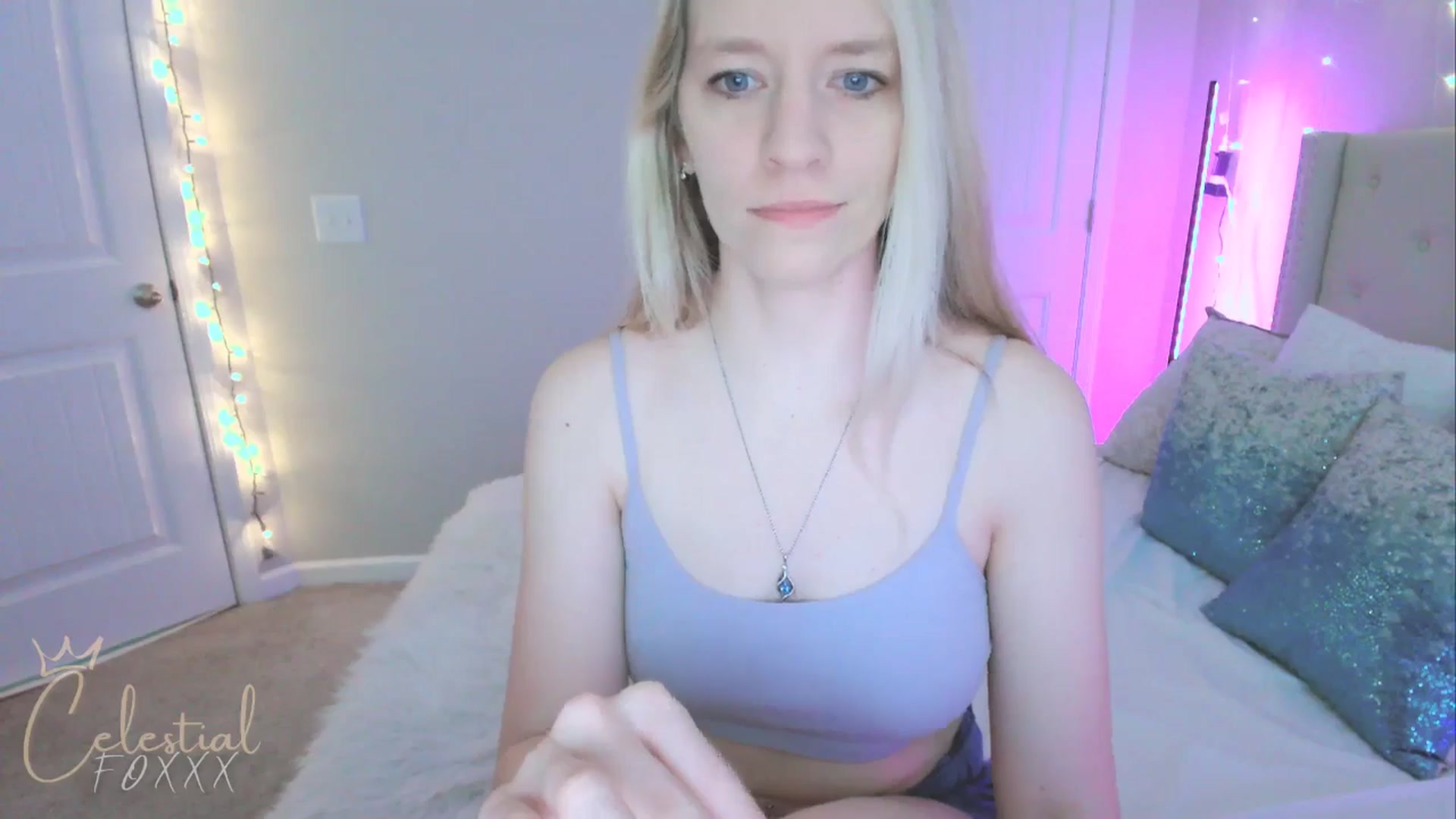 Gallery image thumbnail from CelestialFox's myfreecams stream on, 05/14/2025, 15:52 image 16 of 20
