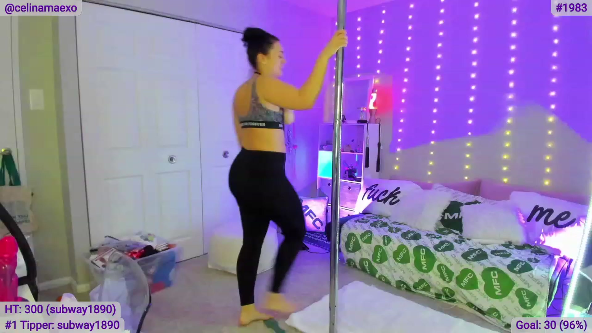 Gallery image thumbnail from Celinamaexo's myfreecams stream on, 11/27/2022, 04:35 image 9 of 20