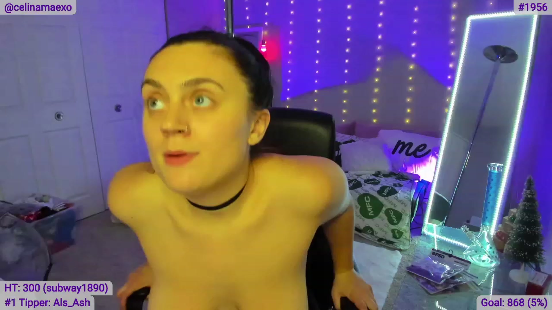 Gallery image thumbnail from Celinamaexo's myfreecams stream on, 11/27/2022, 04:35 image 20 of 20