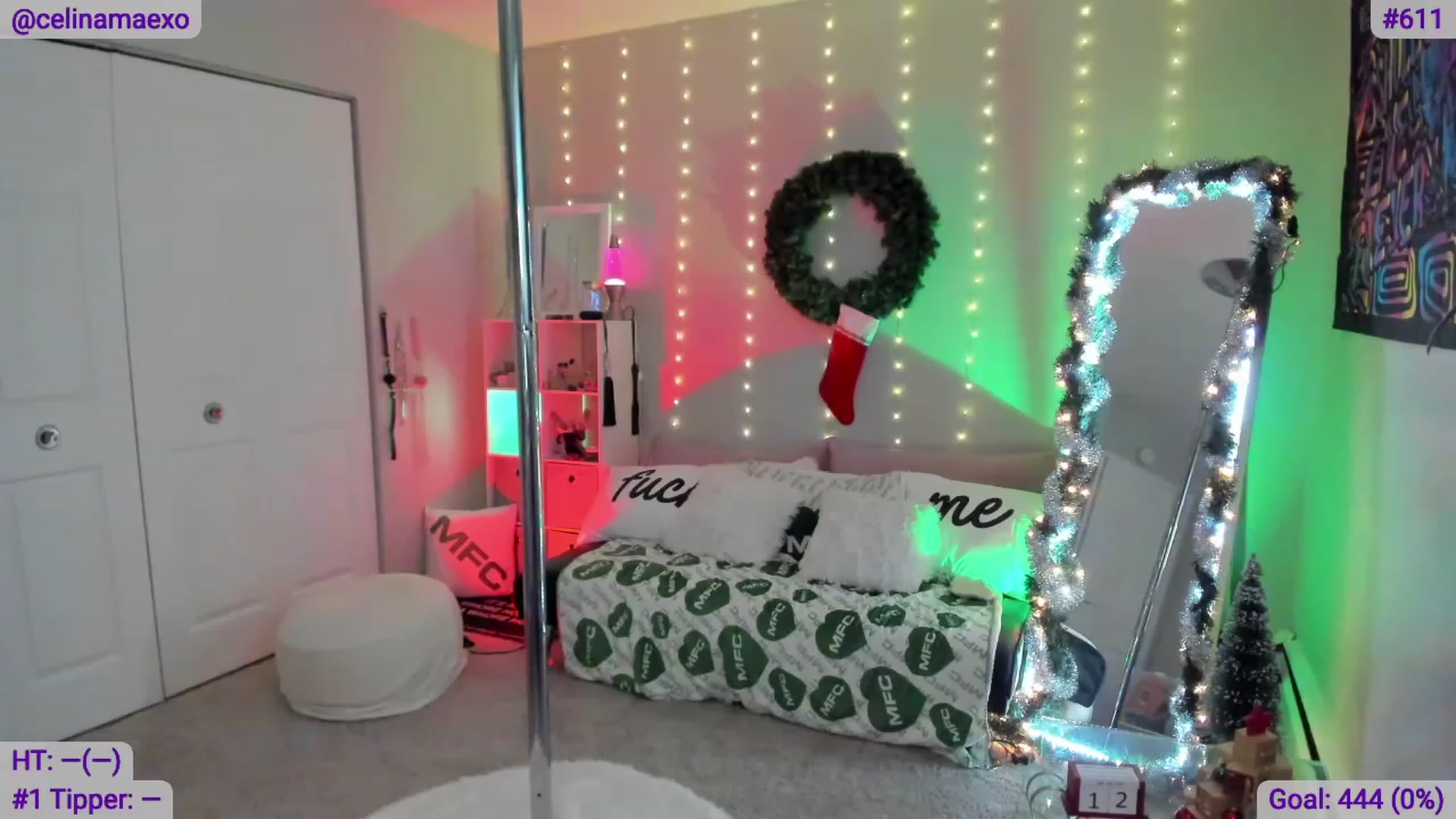 Gallery image thumbnail from Celinamaexo's myfreecams stream on, 12/12/2022, 13:15 image 13 of 20