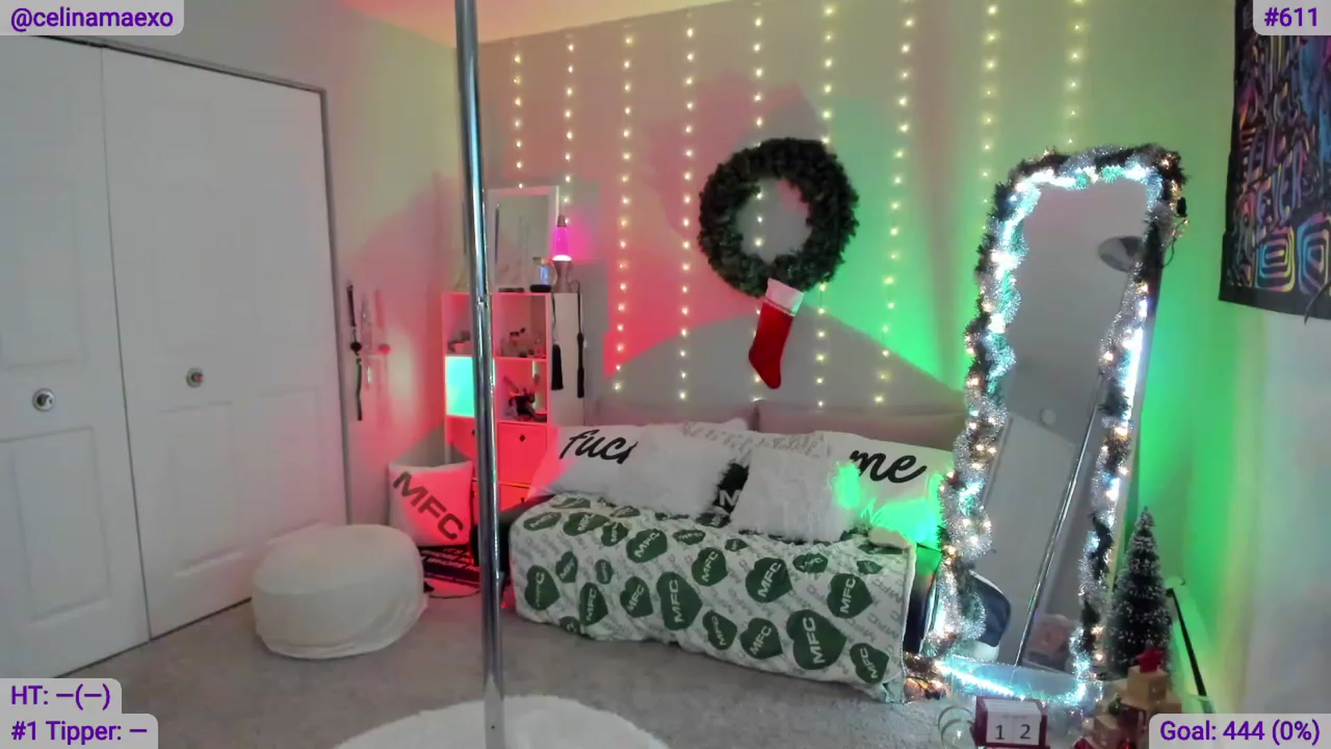Gallery image thumbnail from Celinamaexo's myfreecams stream on, 12/12/2022, 13:15 image 12 of 20