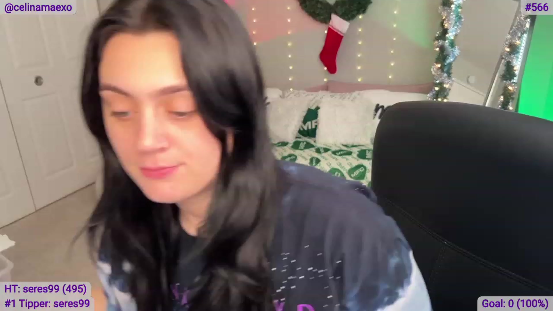 Gallery image thumbnail from Celinamaexo's myfreecams stream on, 12/19/2022, 14:53 image 10 of 20