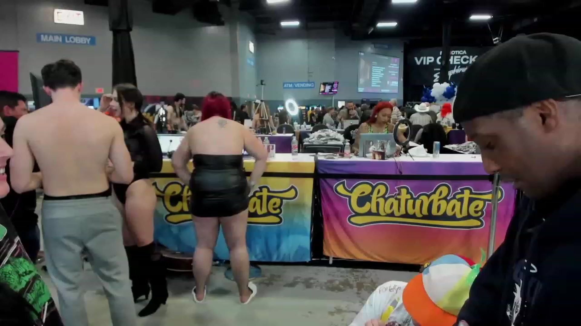 Gallery image thumbnail from Celinamaexo's myfreecams stream on, 11/05/2023, 01:59 image 1 of 20