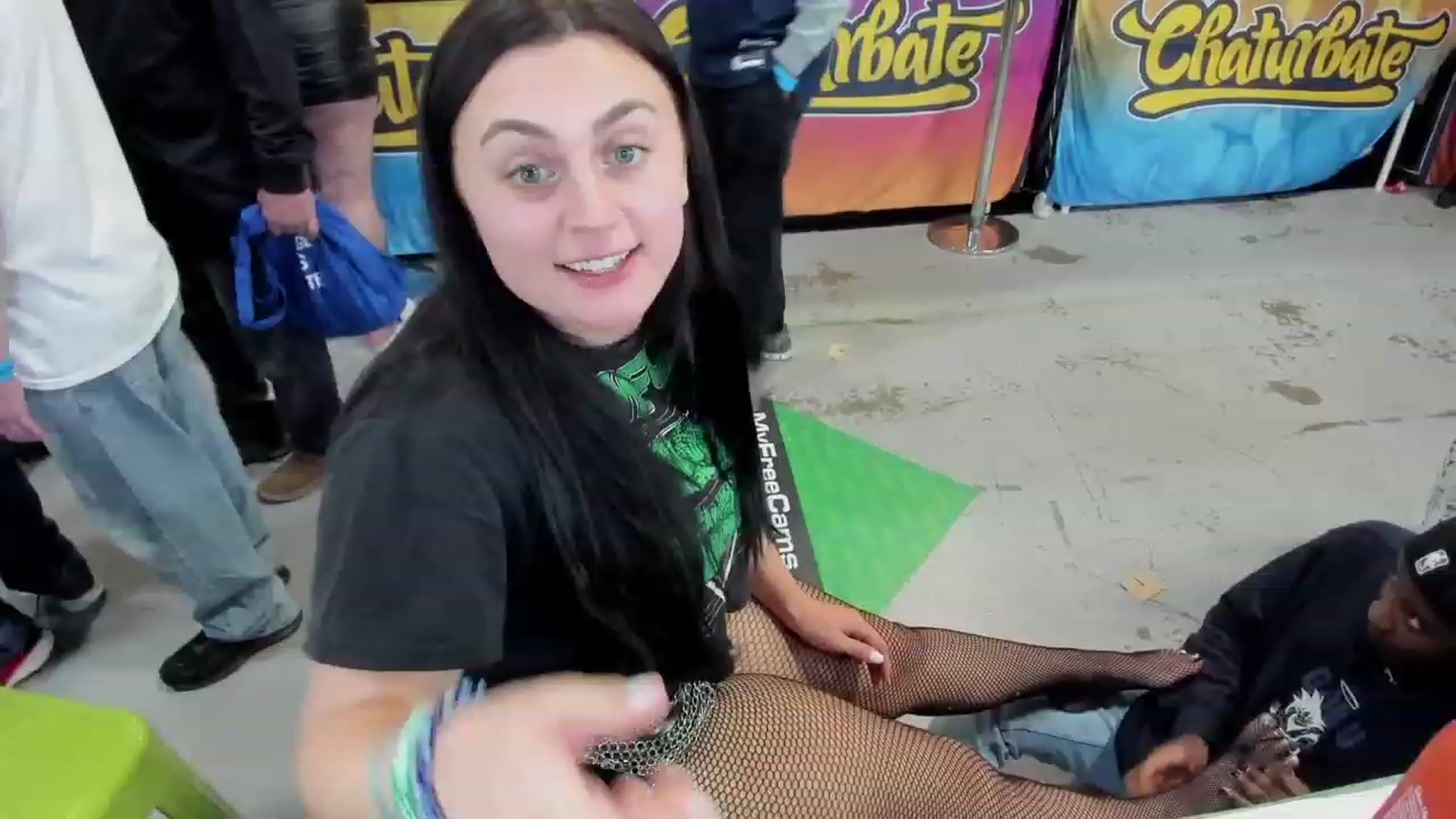 Gallery image thumbnail from Celinamaexo's myfreecams stream on, 11/05/2023, 01:59 image 2 of 20