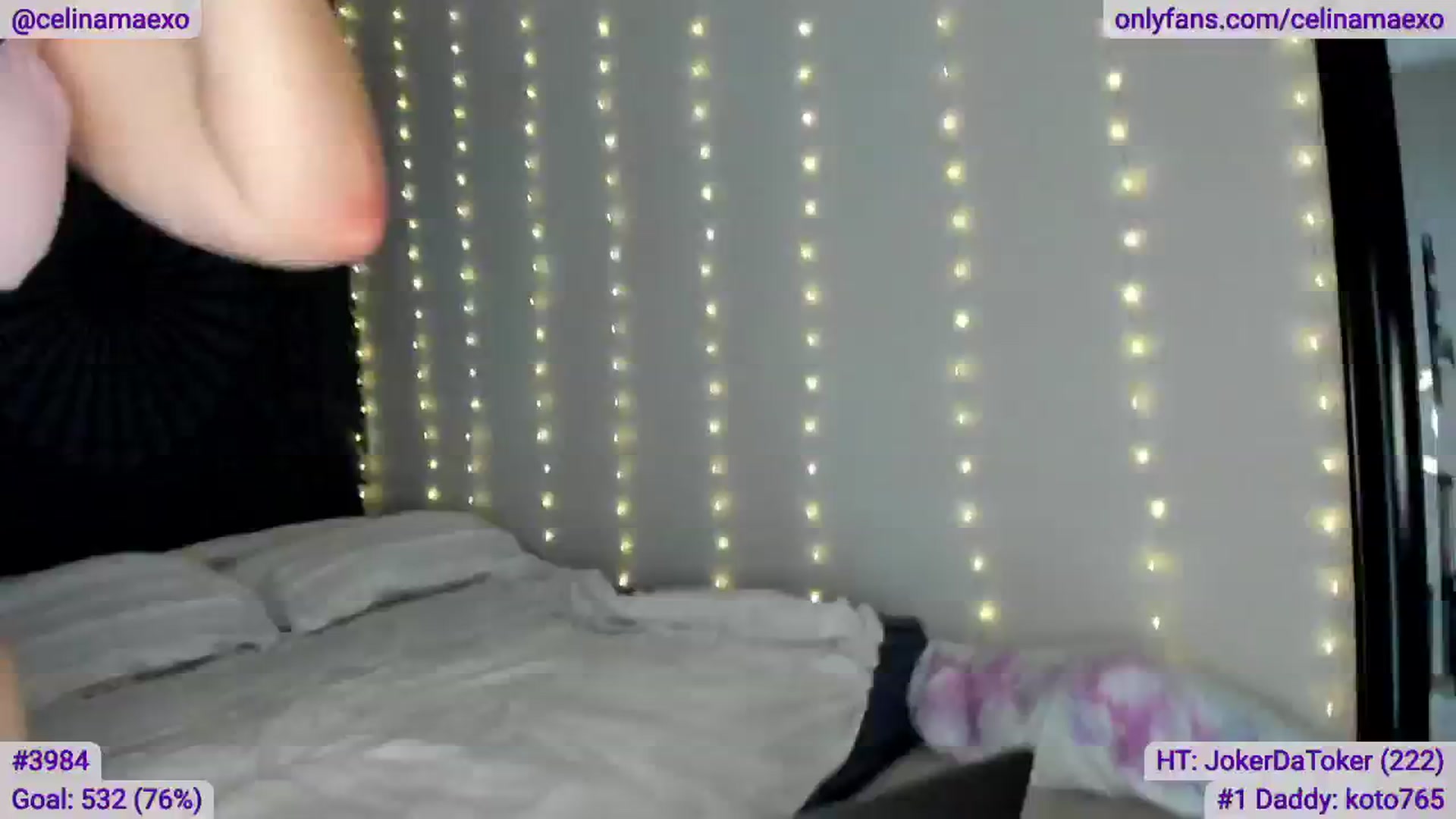Gallery image thumbnail from Celinamaexo's myfreecams stream on, 06/25/2024, 05:20 image 9 of 20