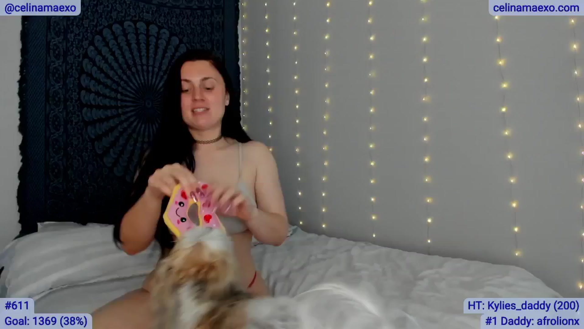Gallery image thumbnail from Celinamaexo's myfreecams stream on, 02/27/2025, 19:11 image 7 of 20