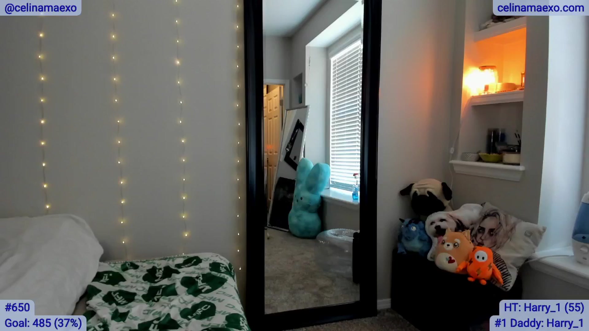 Gallery image thumbnail from Celinamaexo's myfreecams stream on, 03/13/2025, 16:48 image 10 of 20