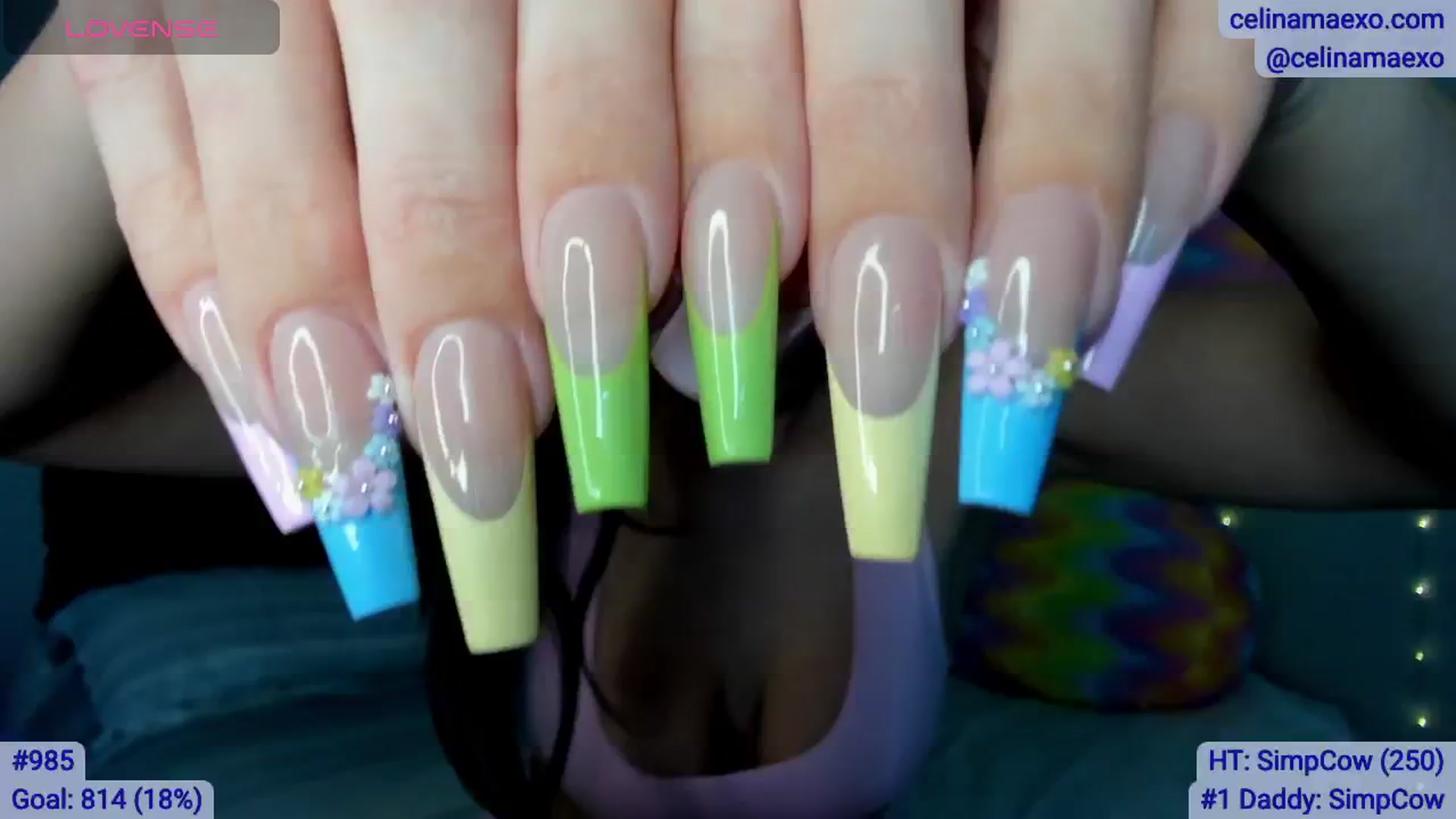 Gallery image thumbnail from Celinamaexo's myfreecams stream on, 04/19/2025, 01:42 image 4 of 20