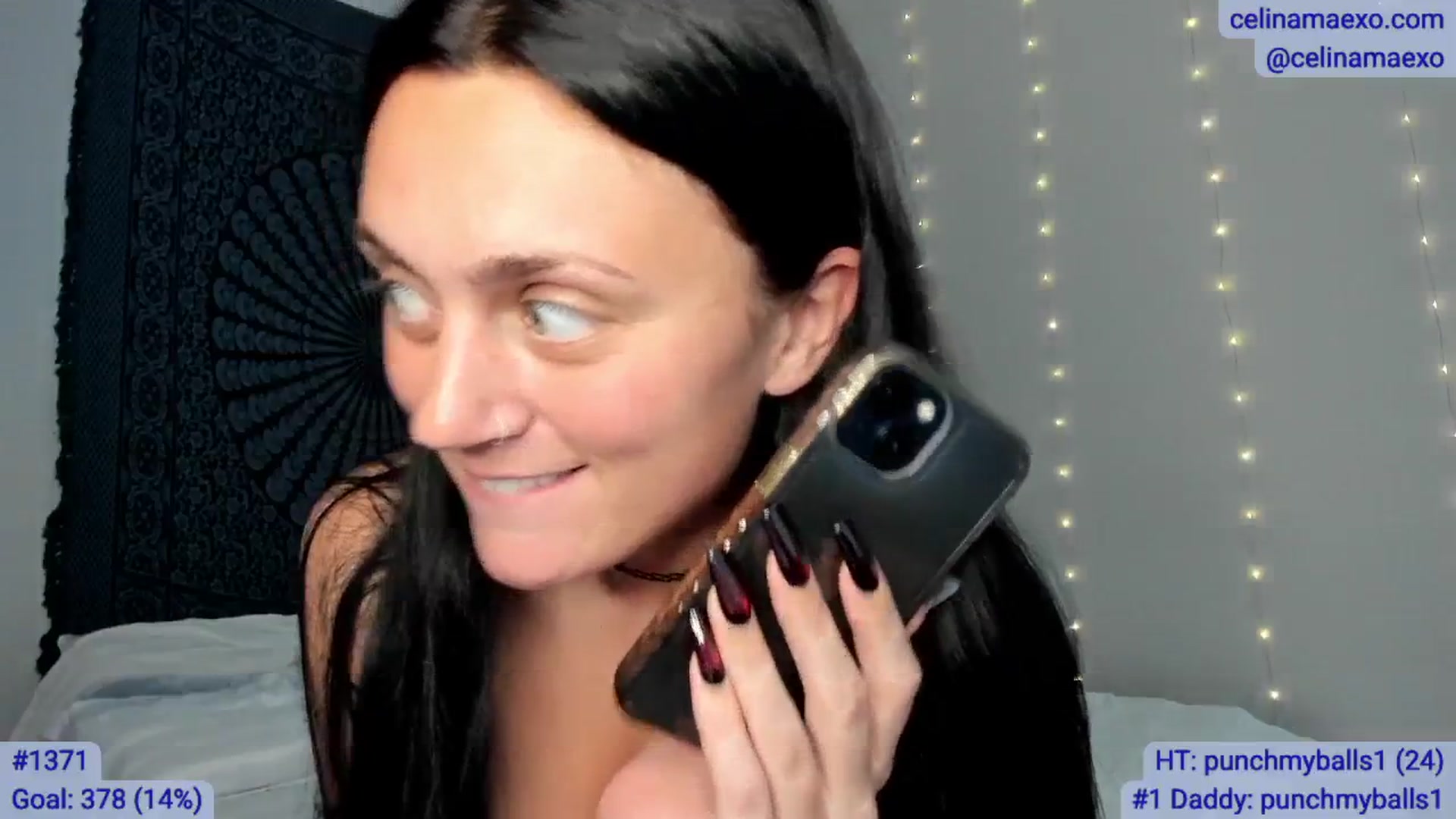 Gallery image thumbnail from Celinamaexo's myfreecams stream on, 09/30/2025, 19:37 image 9 of 20