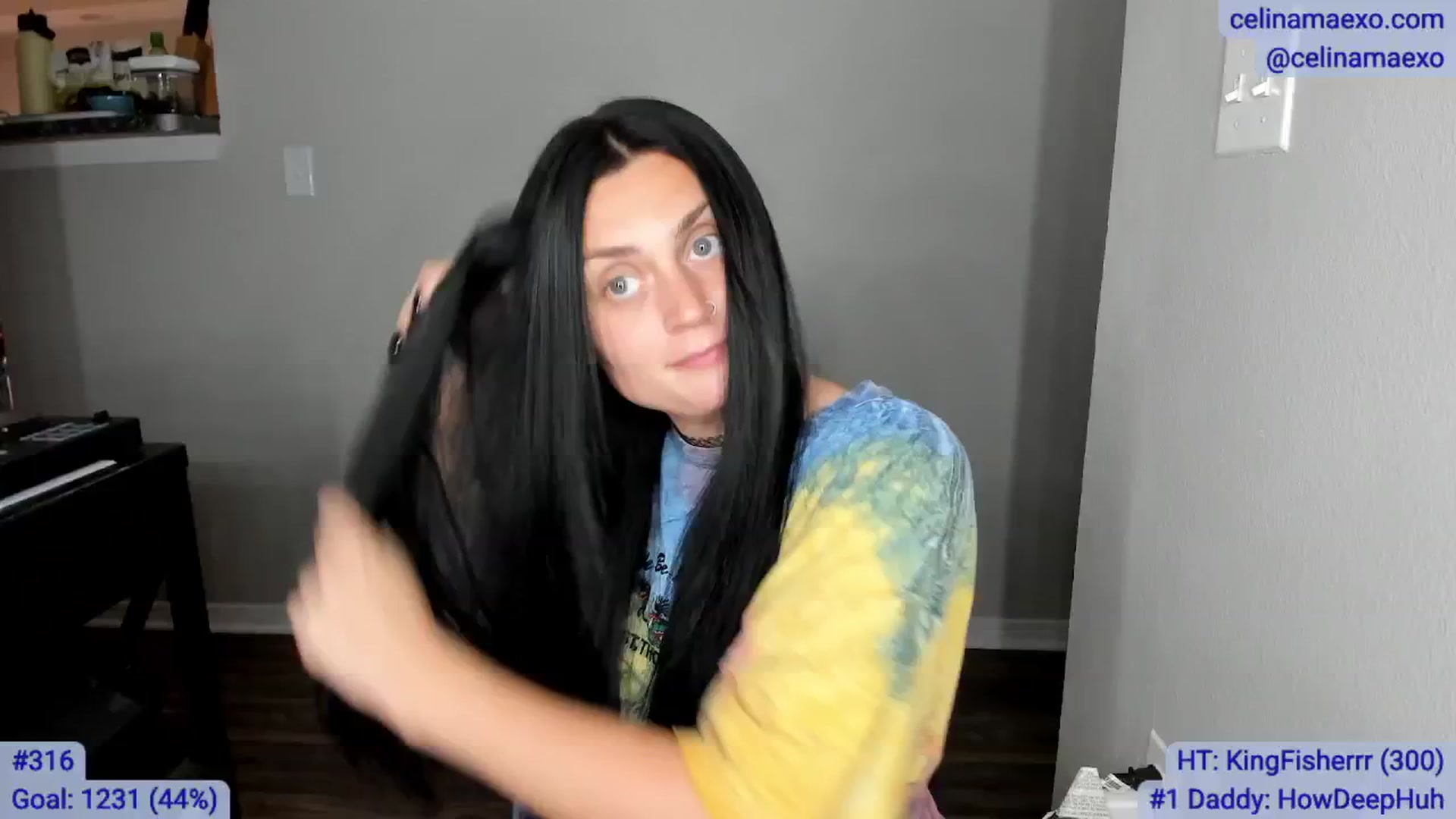 Gallery image thumbnail from Celinamaexo's myfreecams stream on, 10/04/2025, 02:43 image 1 of 20