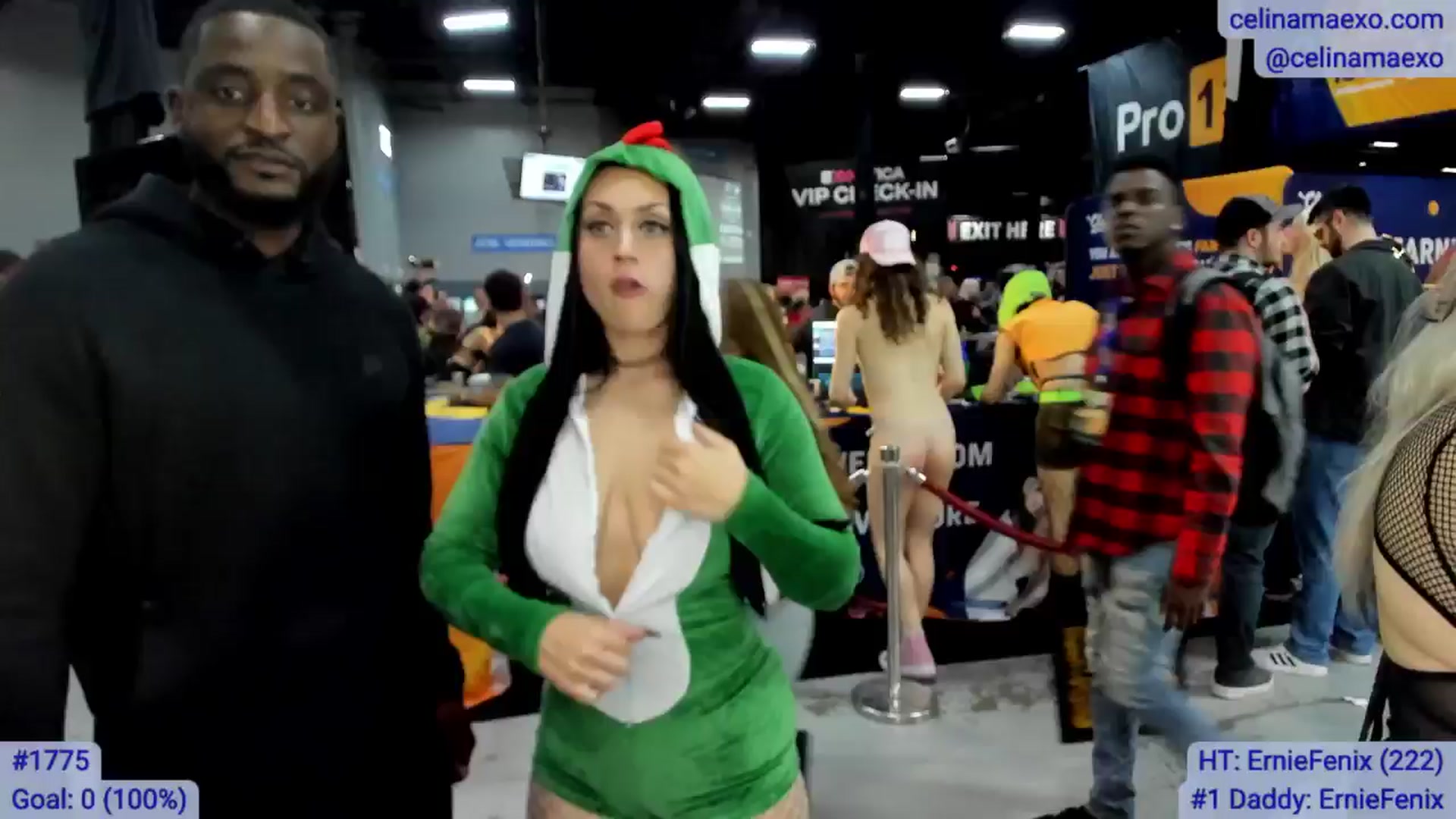 Gallery image thumbnail from Celinamaexo's myfreecams stream on, 10/24/2025, 23:34 image 2 of 20