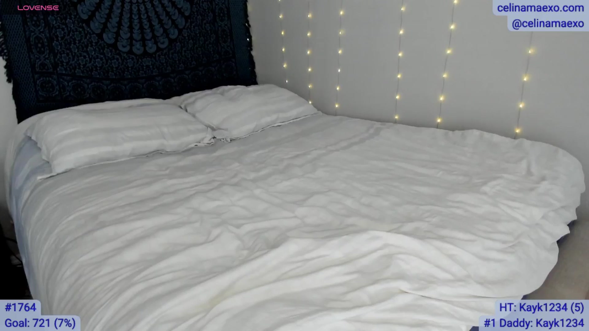 Gallery image thumbnail from Celinamaexo's myfreecams stream on, 11/13/2025, 17:21 image 8 of 20