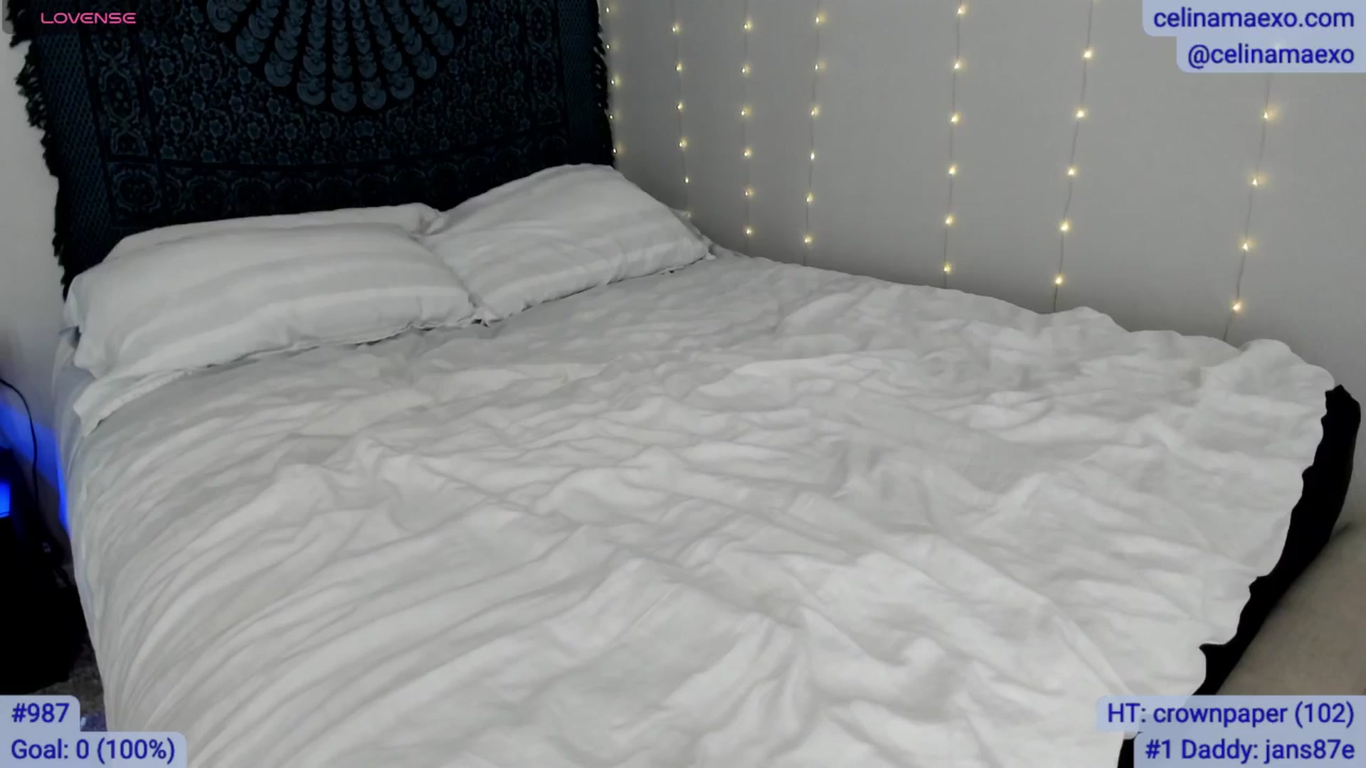 Gallery image thumbnail from Celinamaexo's myfreecams stream on, 11/25/2025, 20:07 image 9 of 20