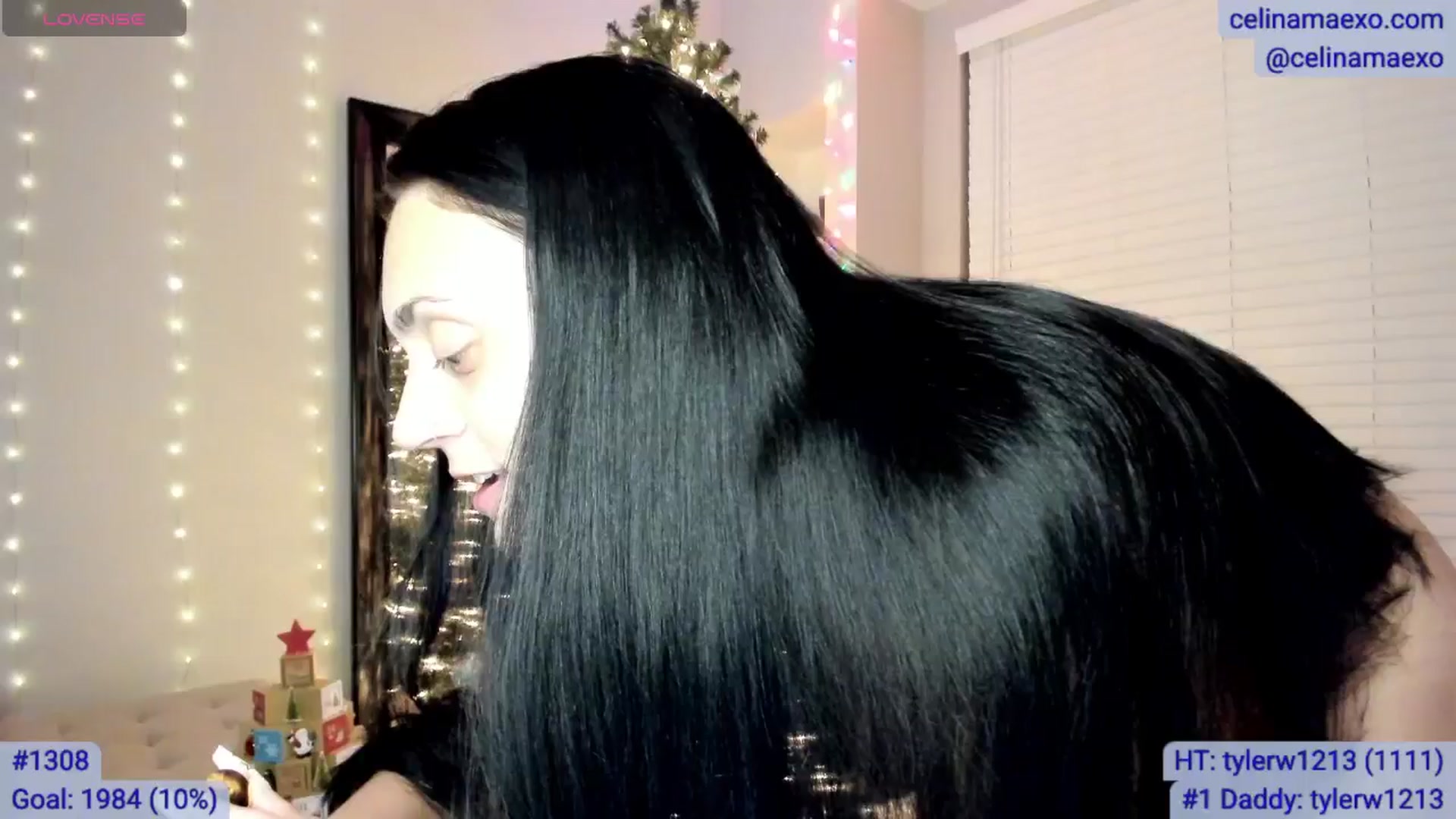 Gallery image thumbnail from Celinamaexo's myfreecams stream on, 12/19/2025, 07:30 image 1 of 20