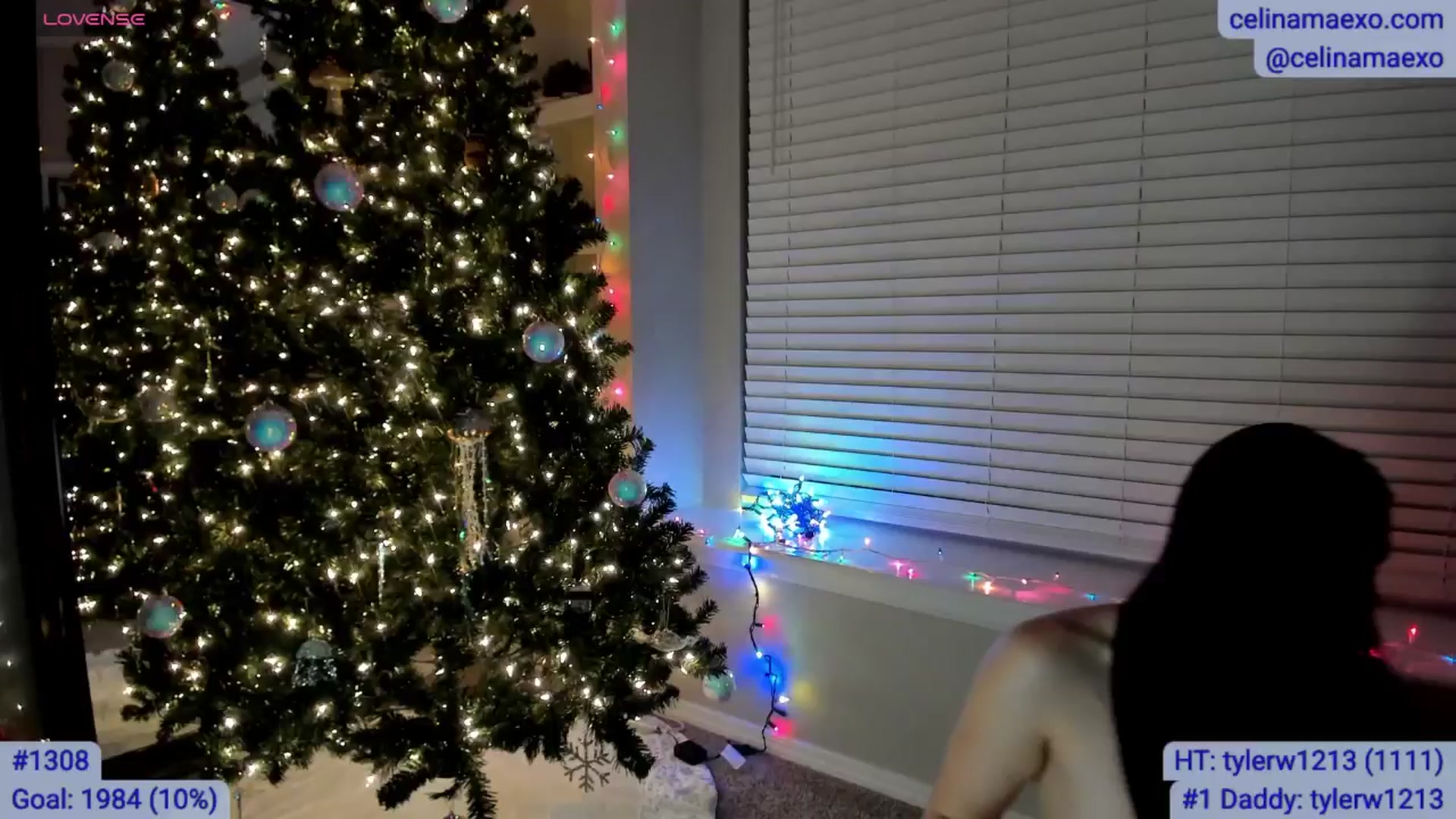 Gallery image thumbnail from Celinamaexo's myfreecams stream on, 12/19/2025, 07:30 image 6 of 20