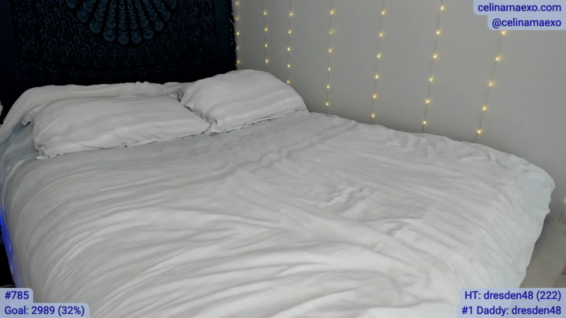 Gallery image thumbnail from Celinamaexo's myfreecams stream on, 01/10/2026, 19:01 image 19 of 20