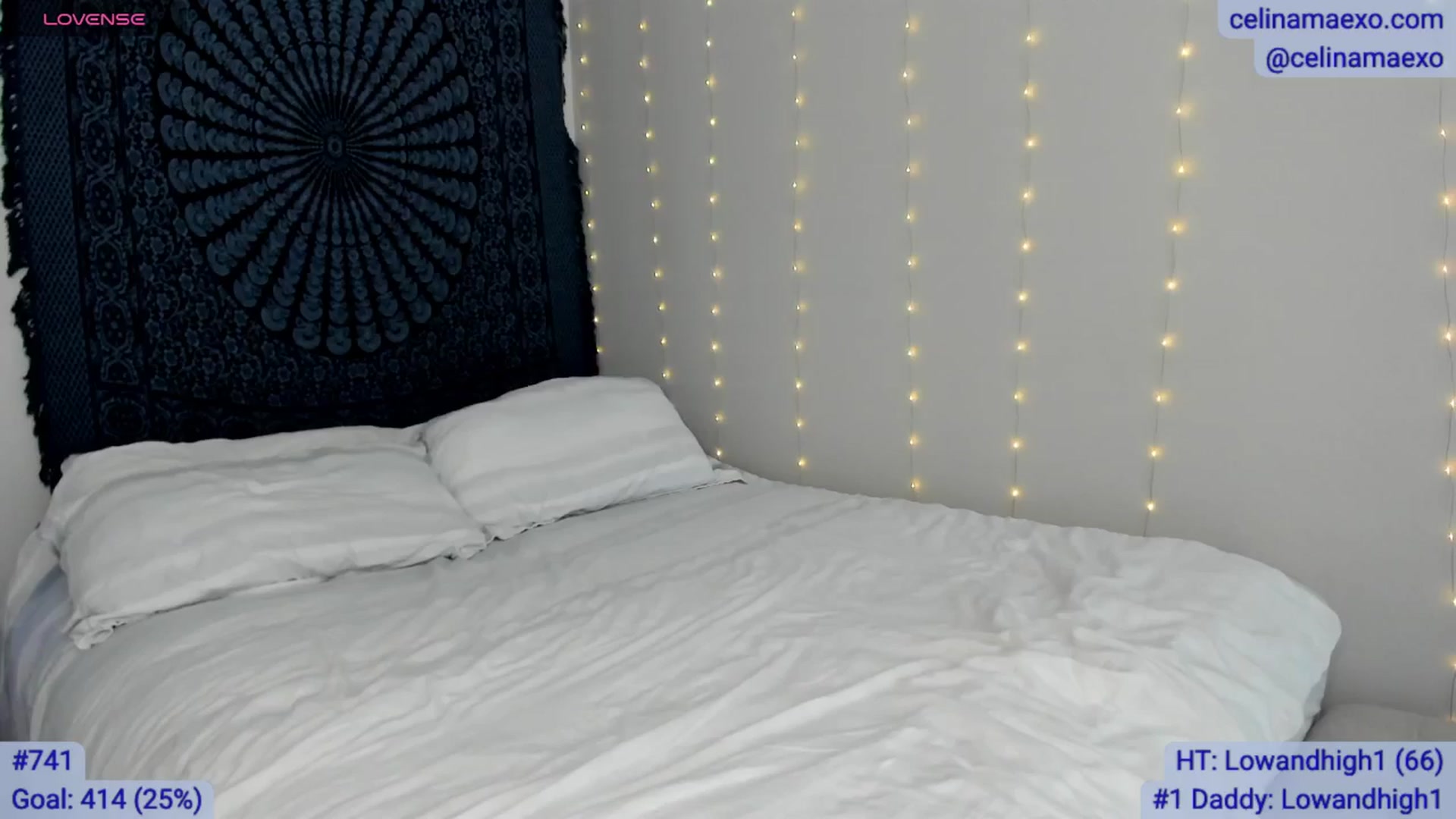 Gallery image thumbnail from Celinamaexo's myfreecams stream on, 01/12/2026, 19:48 image 10 of 20
