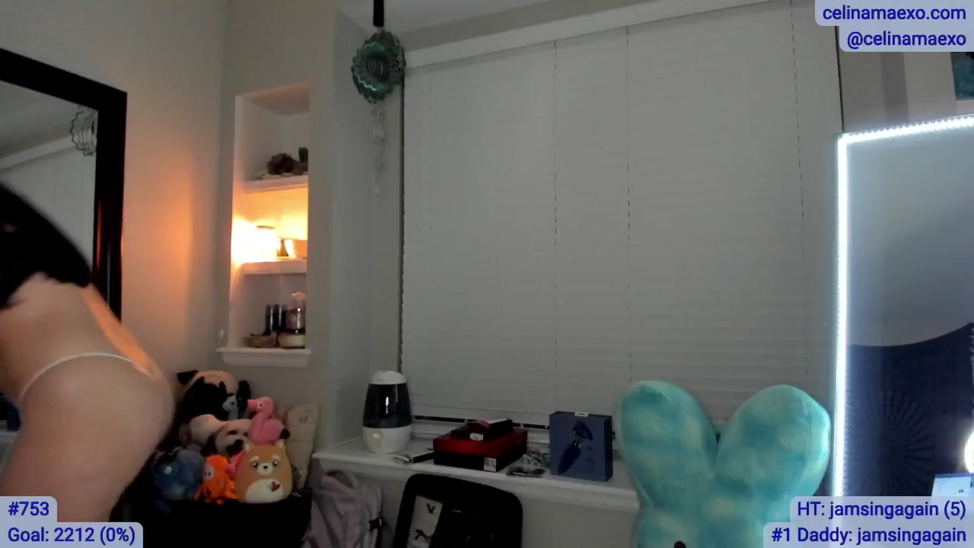 Gallery image thumbnail from Celinamaexo's myfreecams stream on, 04/03/2026, 05:02 image 3 of 20