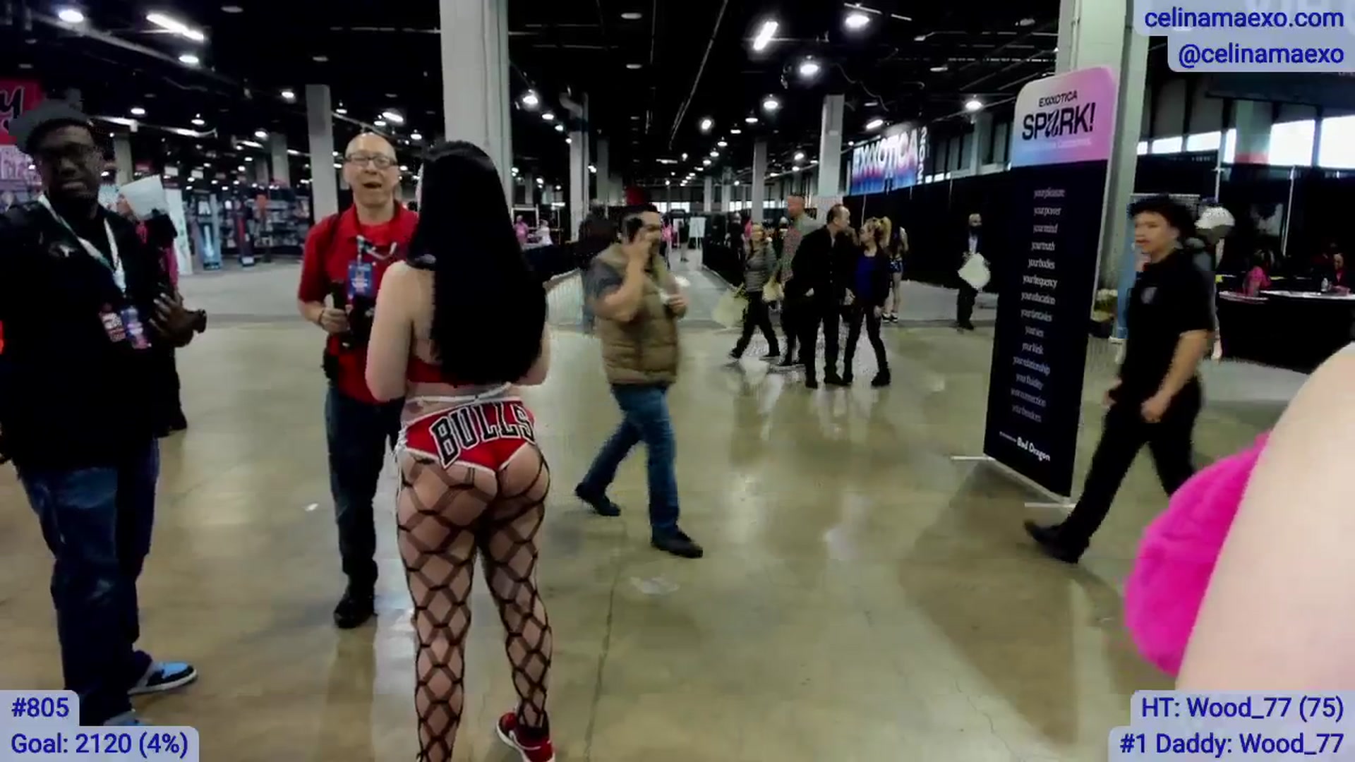 Gallery image thumbnail from Celinamaexo's myfreecams stream on, 04/11/2026, 20:10 image 12 of 20