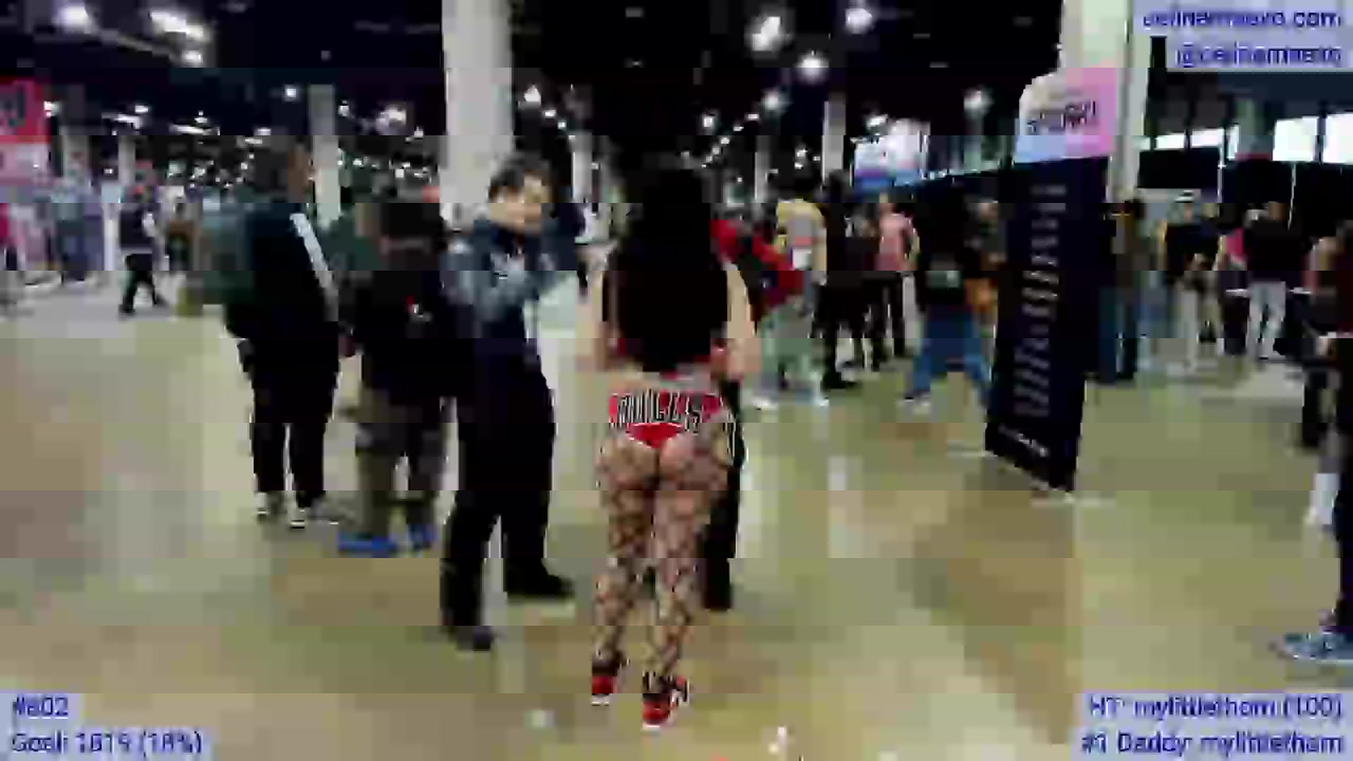 Gallery image thumbnail from Celinamaexo's myfreecams stream on, 04/12/2026, 01:48 image 5 of 20