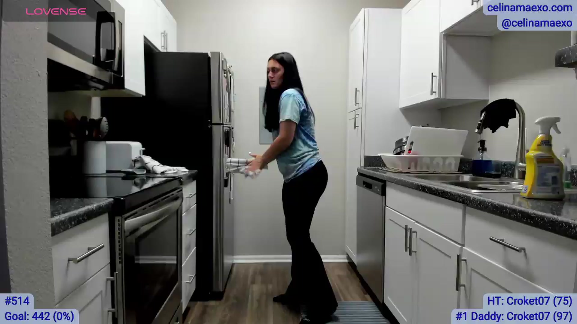 Gallery image thumbnail from Celinamaexo's myfreecams stream on, 05/10/2026, 01:56 image 13 of 20