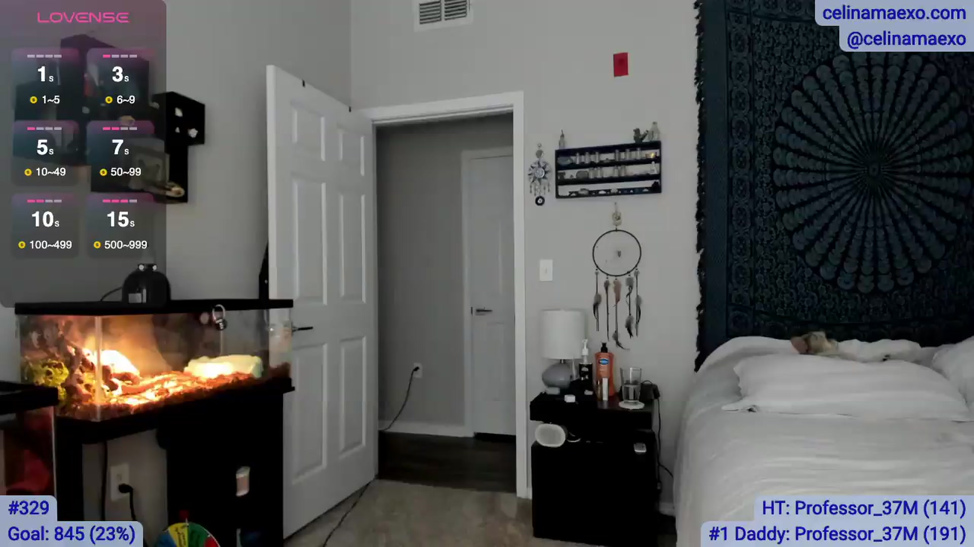 Gallery image thumbnail from Celinamaexo's myfreecams stream on, 05/18/2026, 21:13 image 17 of 20