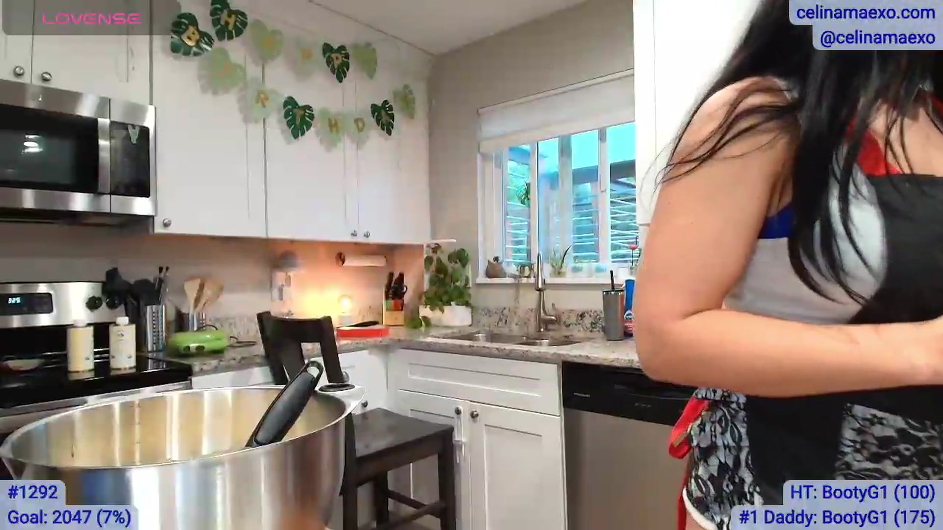 Gallery image thumbnail from Celinamaexo's myfreecams stream on, 07/29/2026, 24:03 image 10 of 20
