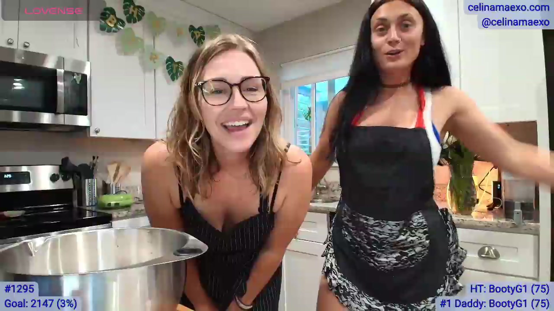 Gallery image thumbnail from Celinamaexo's myfreecams stream on, 07/29/2026, 24:03 image 8 of 20